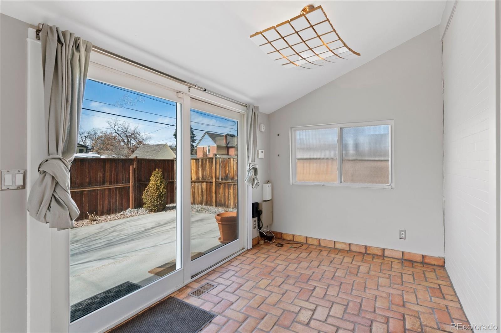 MLS Image #17 for 2425  federal boulevard,denver, Colorado