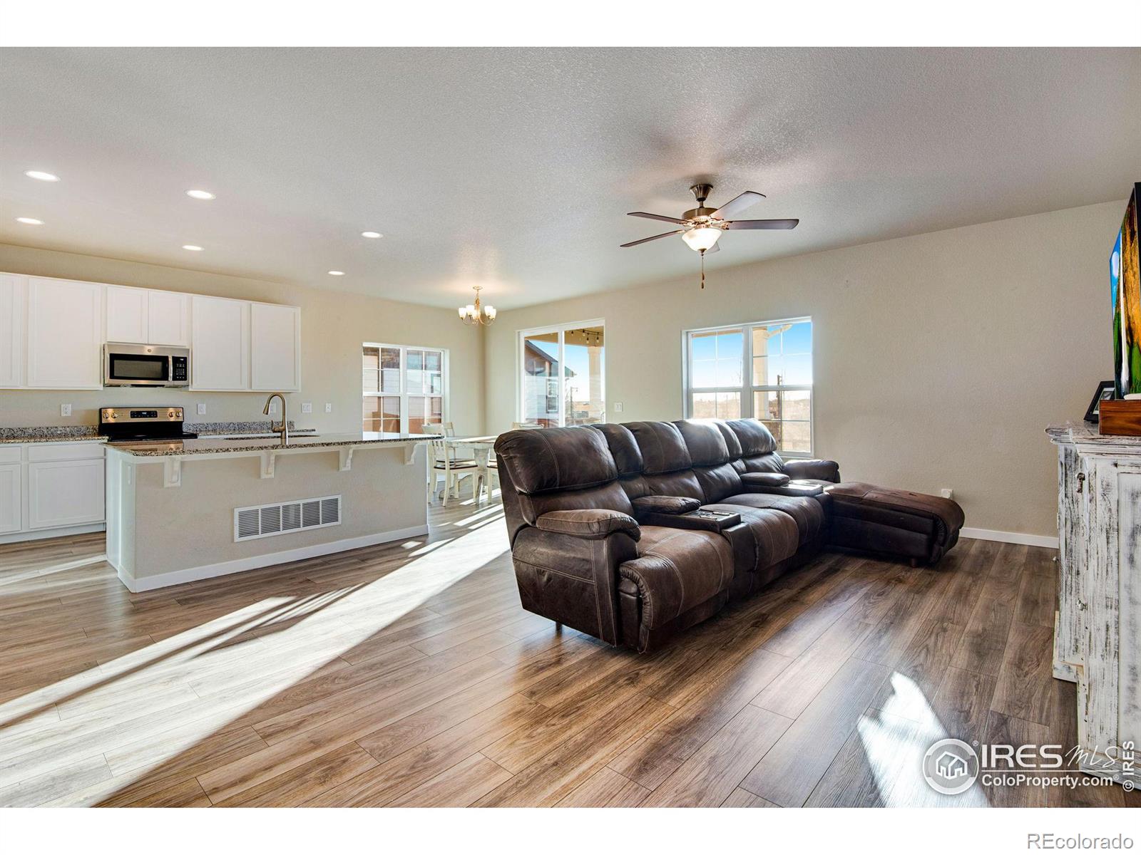 MLS Image #11 for 2162  reliance court,windsor, Colorado