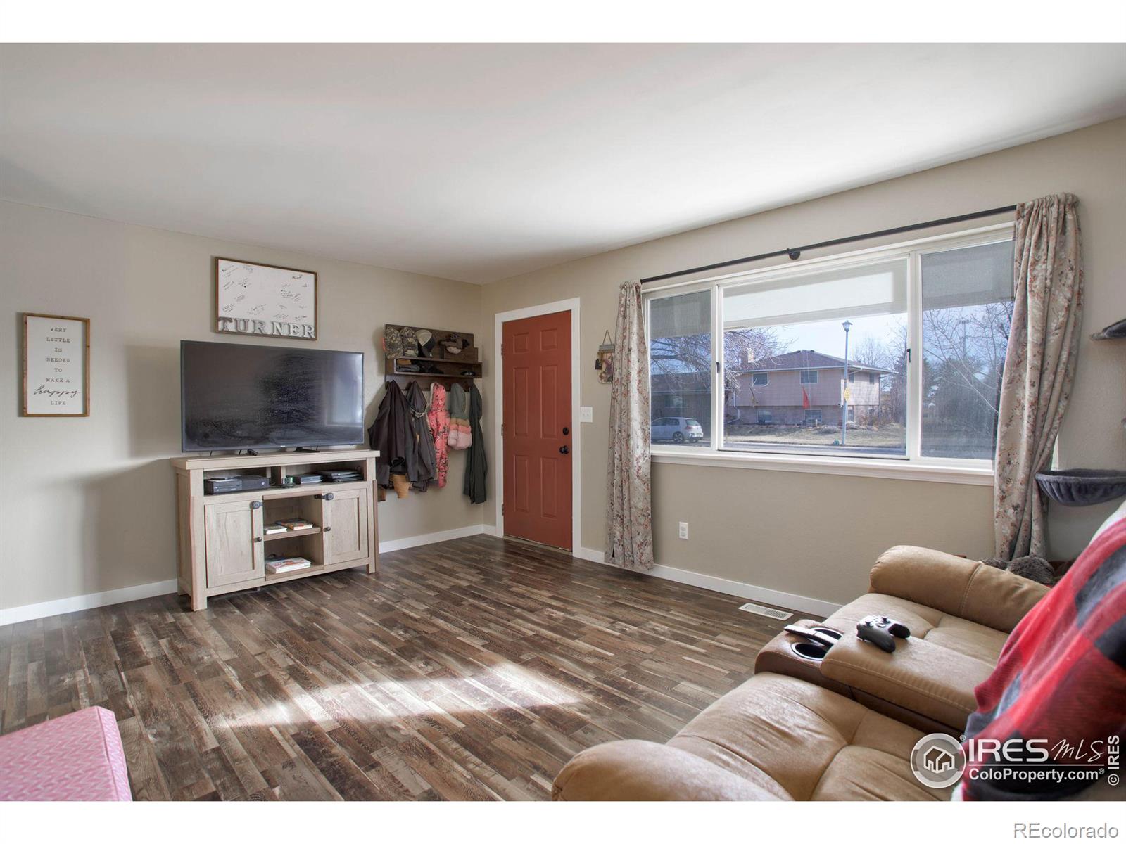 MLS Image #7 for 517  woods avenue,ault, Colorado