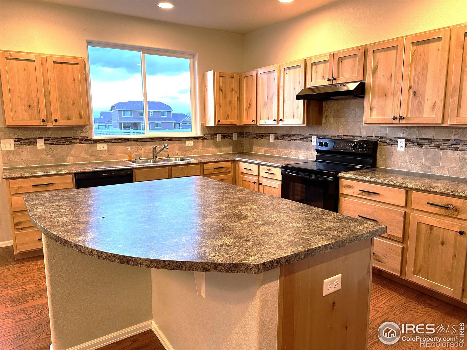 MLS Image #22 for 1705  vista point drive,windsor, Colorado