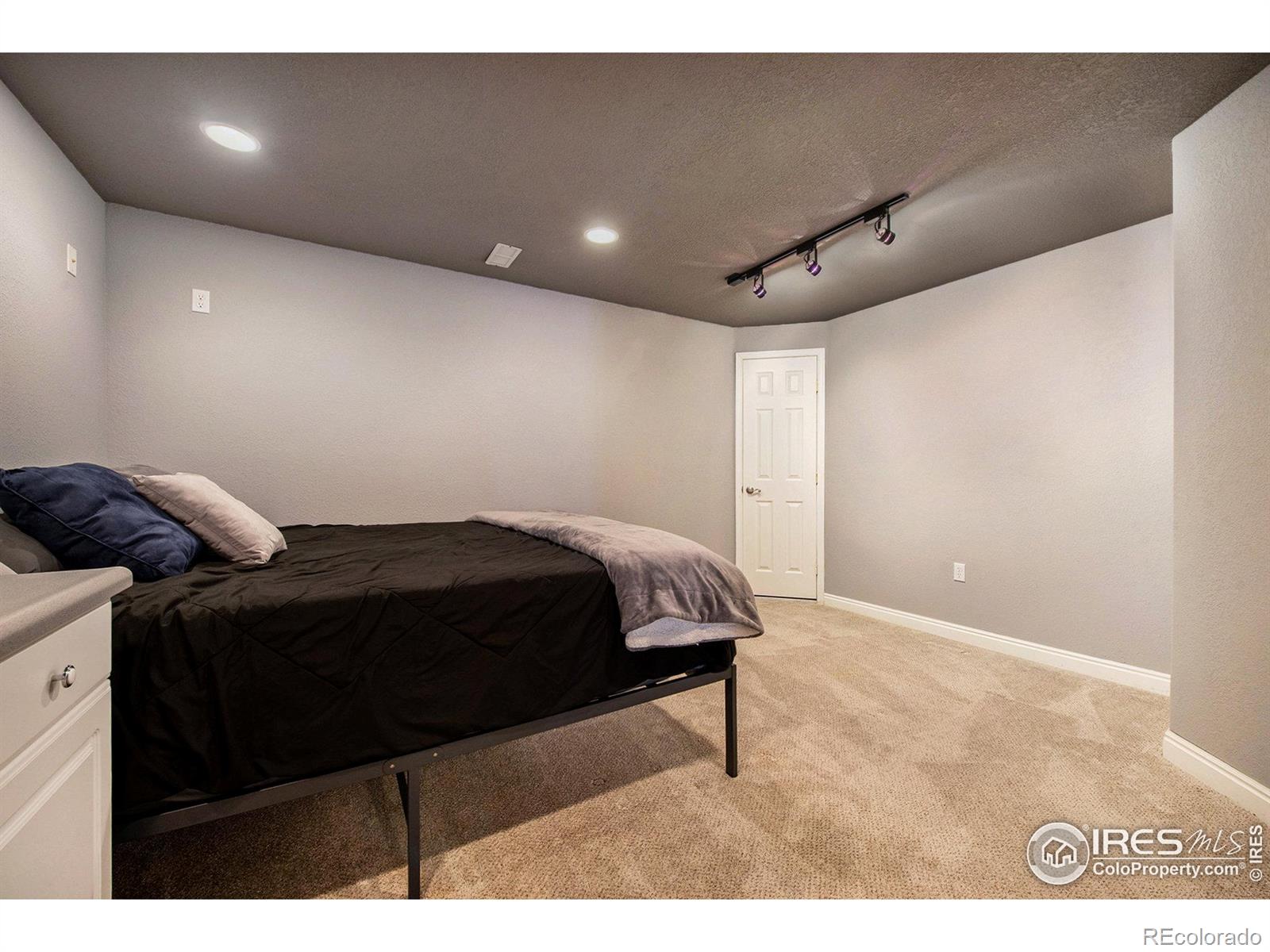 MLS Image #25 for 2038  falcon drive,longmont, Colorado