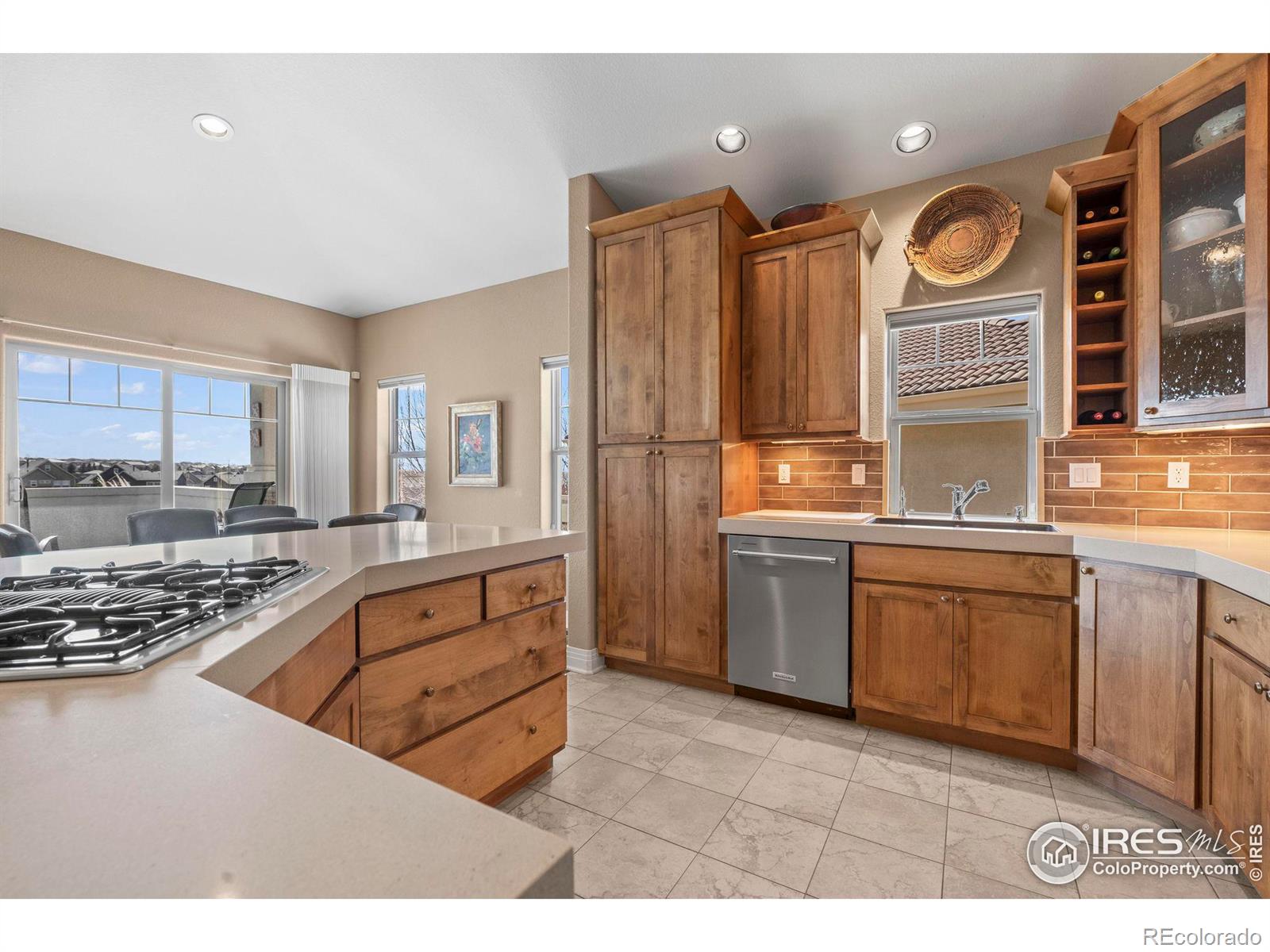 MLS Image #6 for 2117  heritage place,erie, Colorado