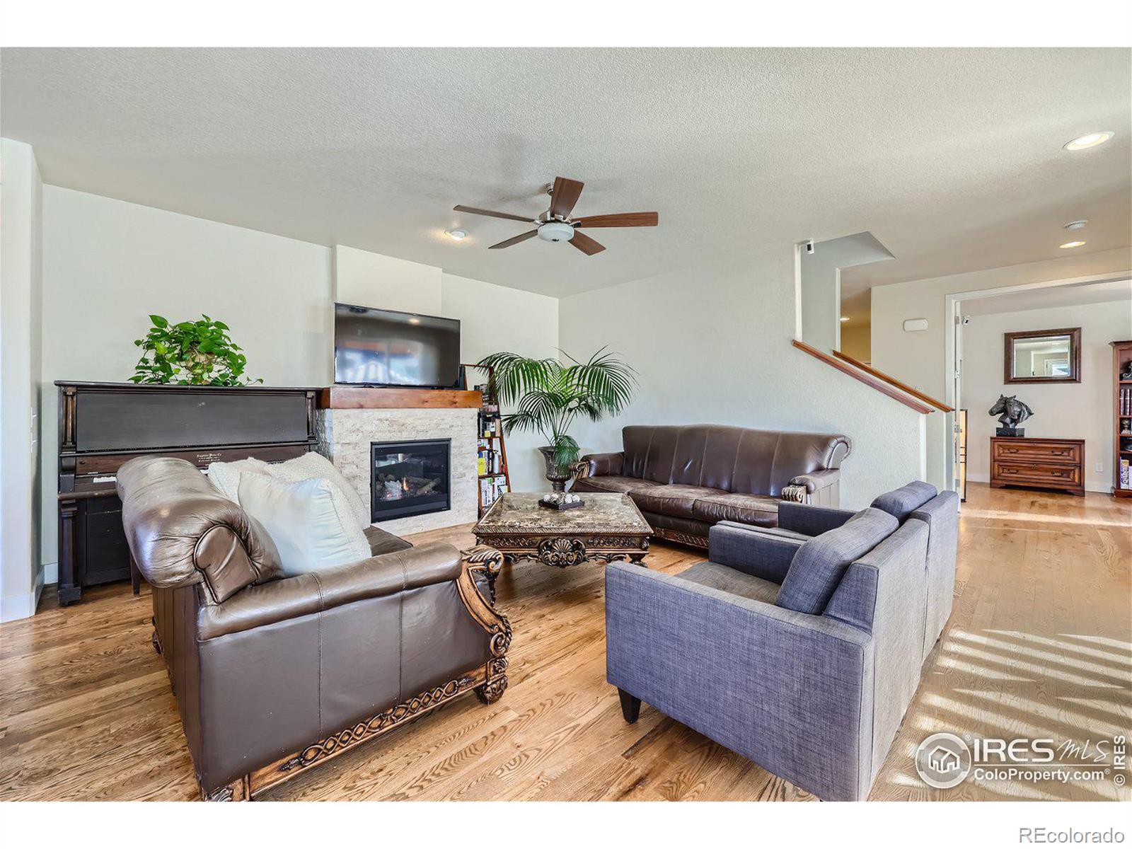 MLS Image #11 for 1610  moonlight drive,longmont, Colorado