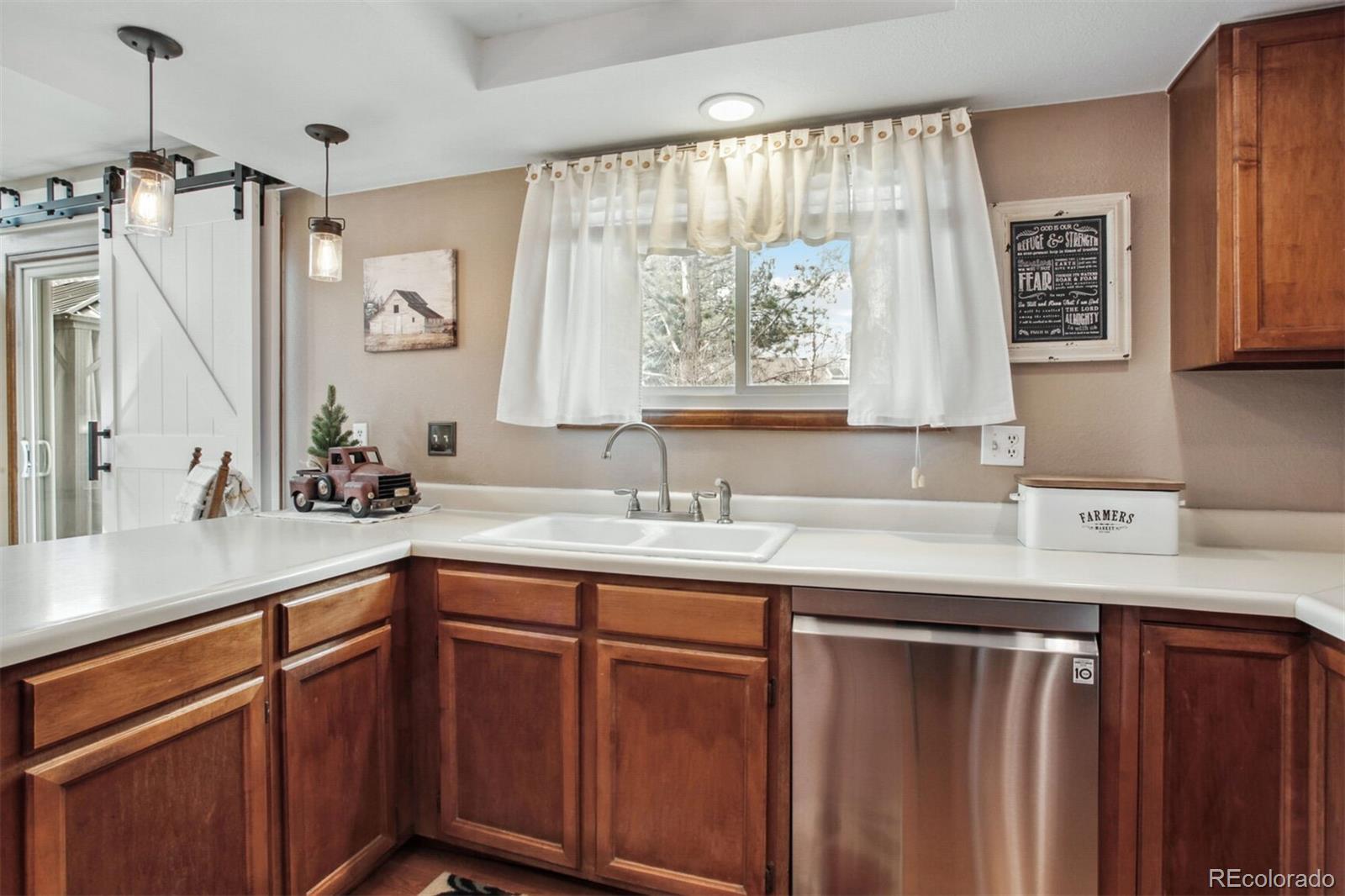 MLS Image #12 for 4787 s gar way,denver, Colorado