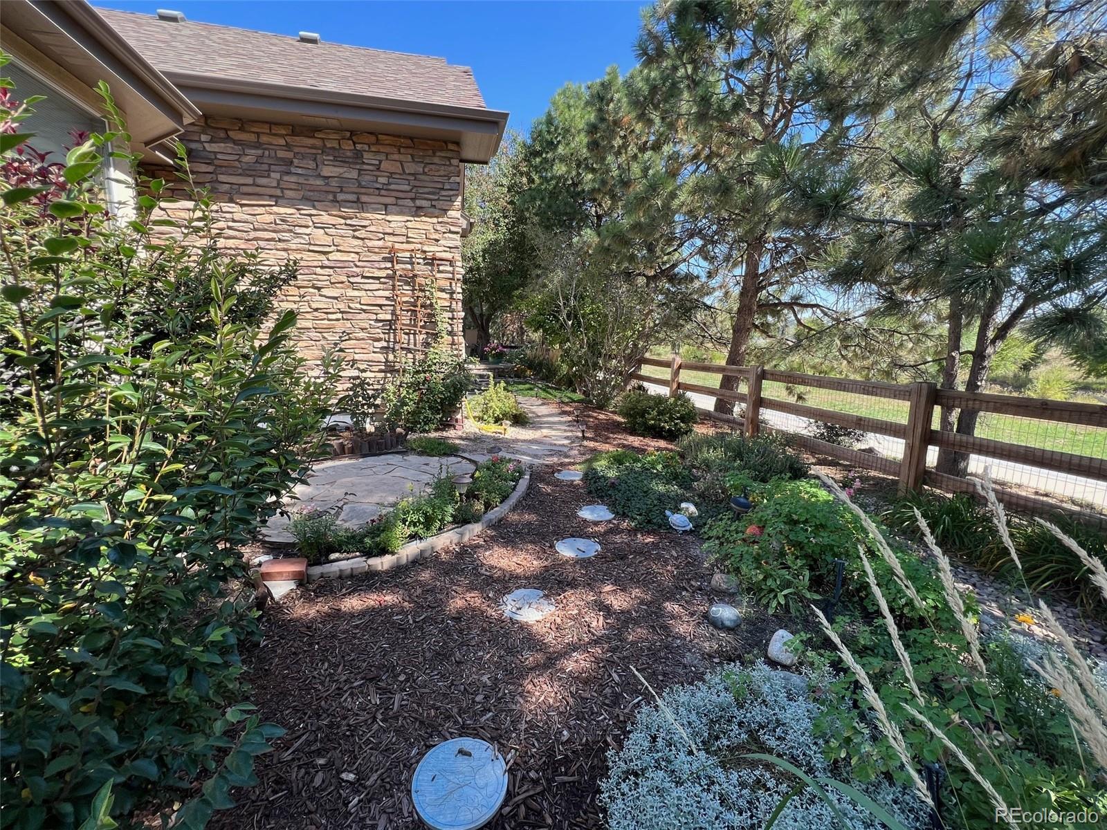 MLS Image #12 for 14850 e maplewood drive,centennial, Colorado