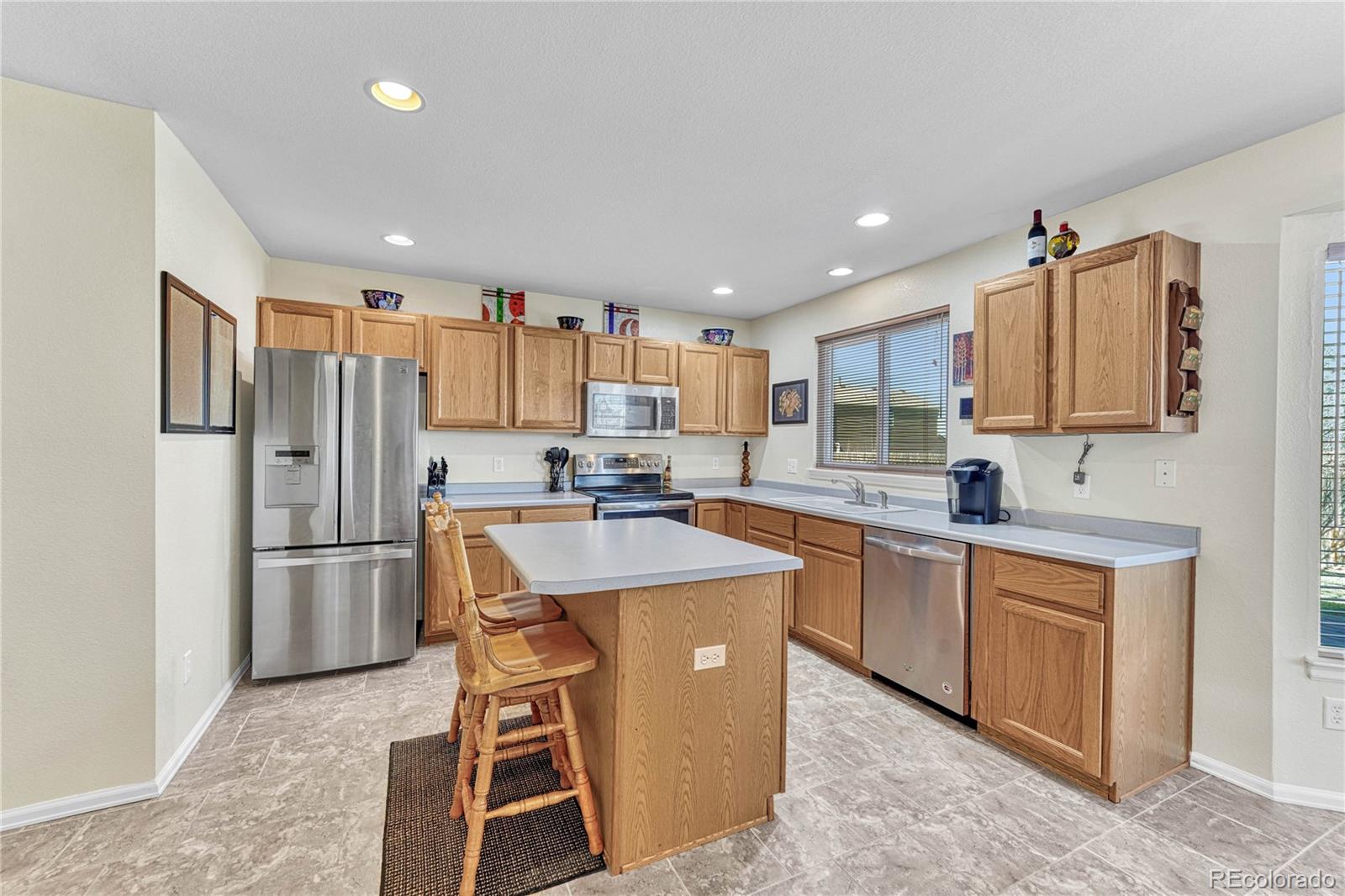 MLS Image #11 for 19027 e ithaca drive,aurora, Colorado