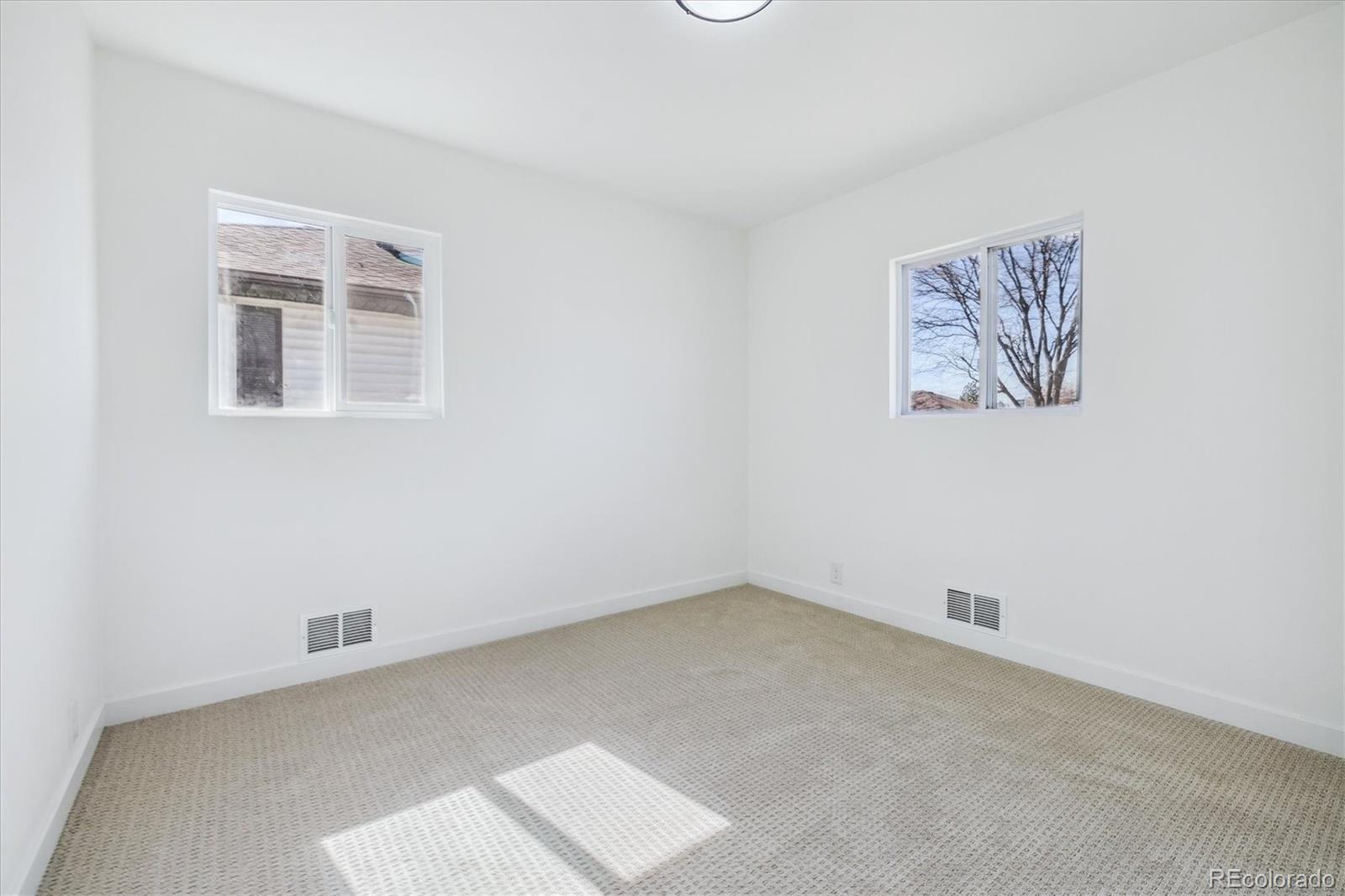 MLS Image #19 for 1762 s forest street,denver, Colorado