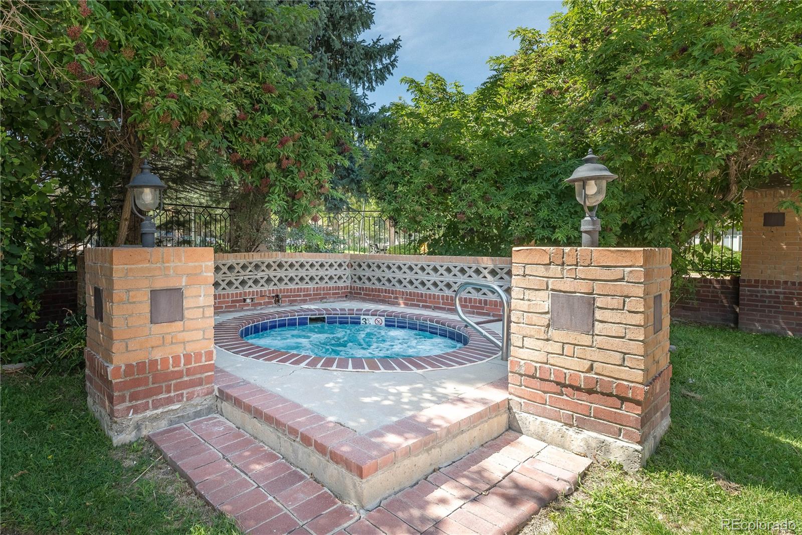 MLS Image #33 for 6001 s yosemite street d208,greenwood village, Colorado