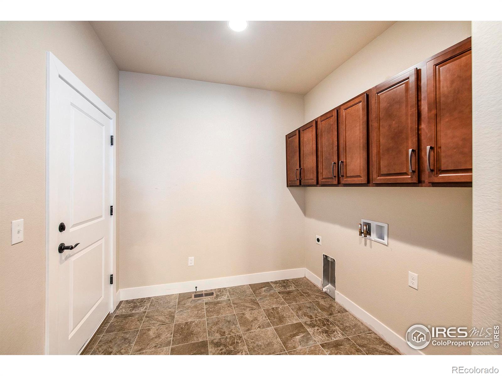 MLS Image #16 for 4751  pleasant oak drive,fort collins, Colorado