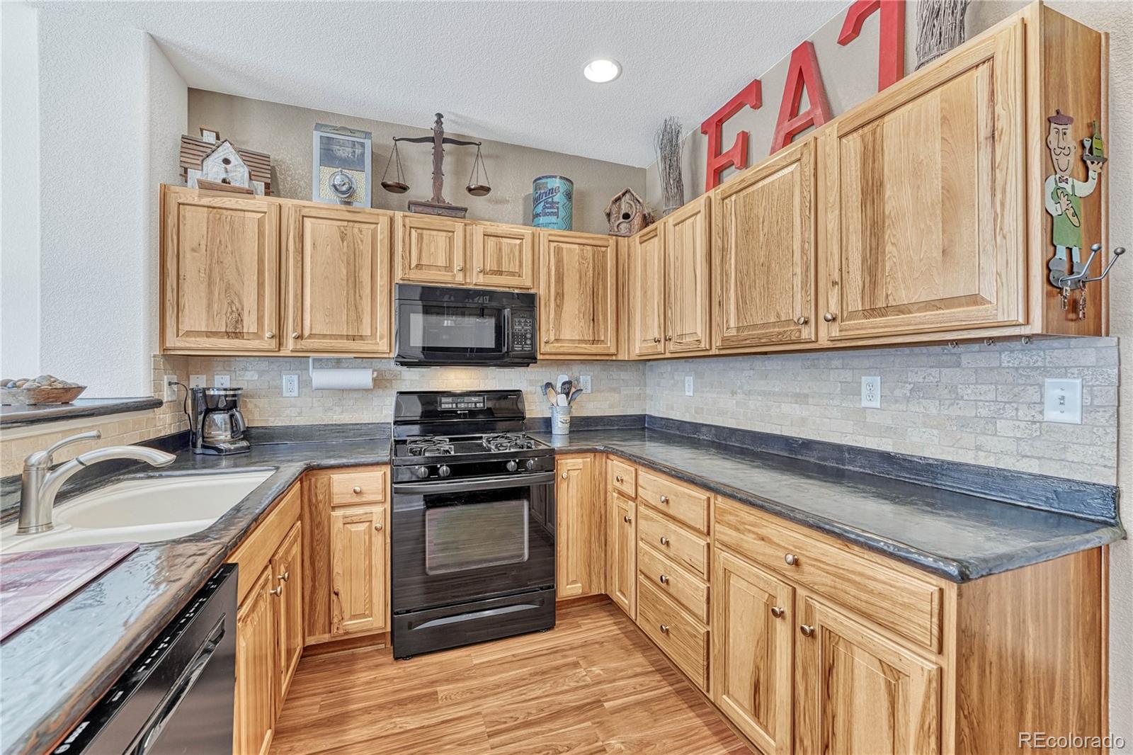 MLS Image #11 for 168  whitehaven circle ,highlands ranch, Colorado