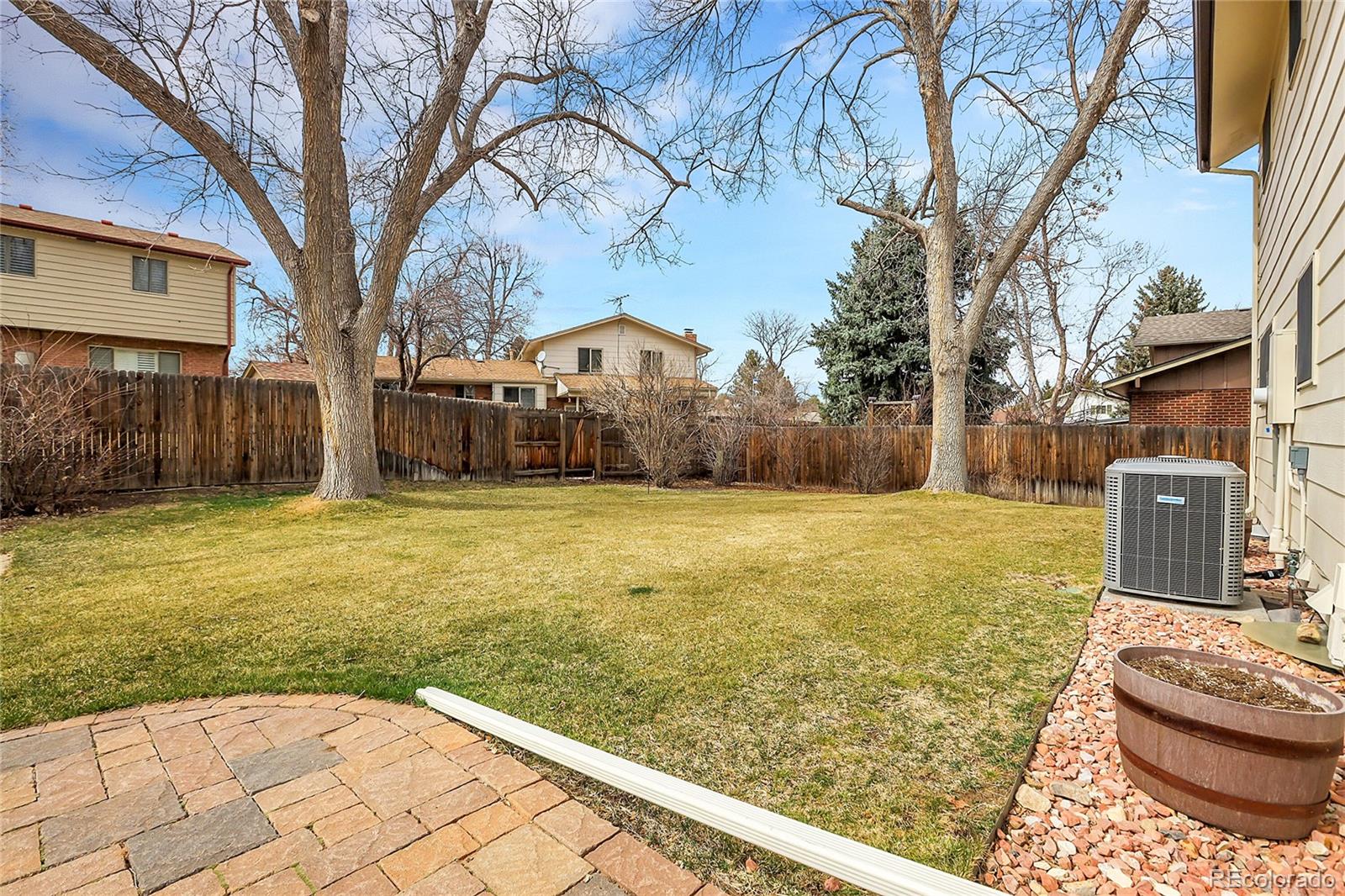 MLS Image #38 for 1633 s holland street,lakewood, Colorado