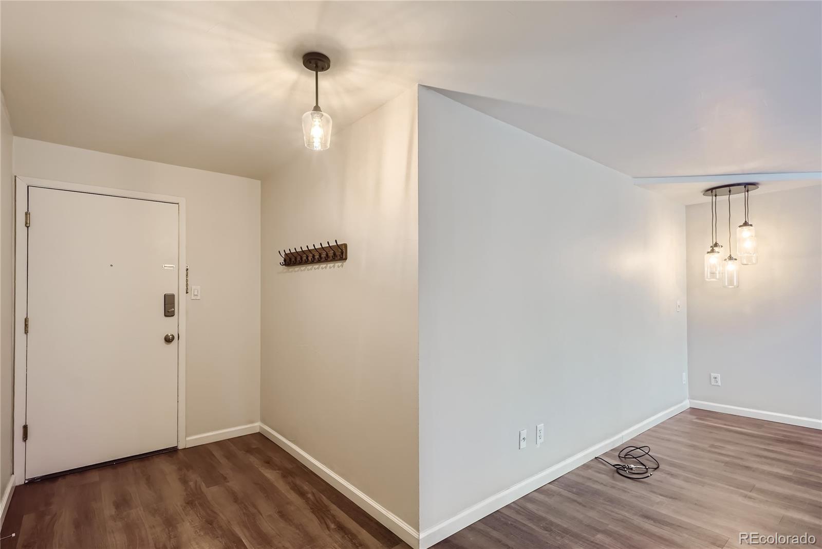 MLS Image #27 for 2  adams street,denver, Colorado