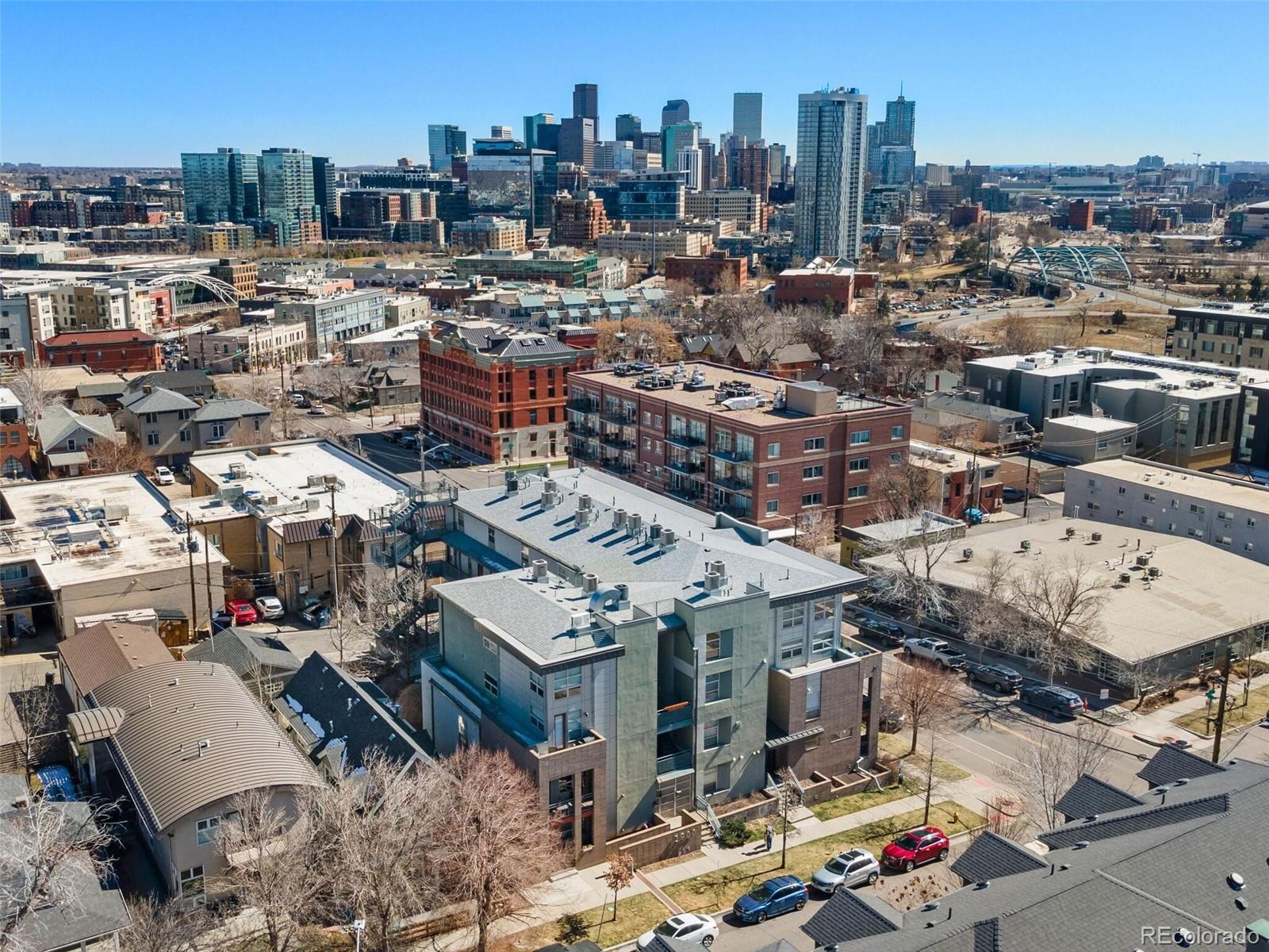 MLS Image #2 for 2900  wyandot street 302,denver, Colorado