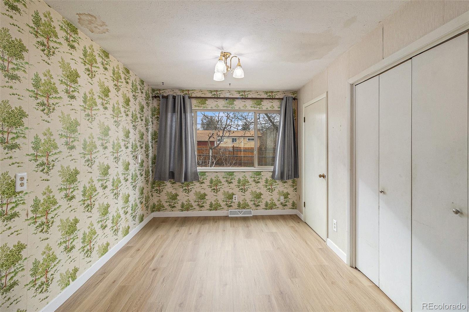 MLS Image #7 for 8081  downing drive,denver, Colorado