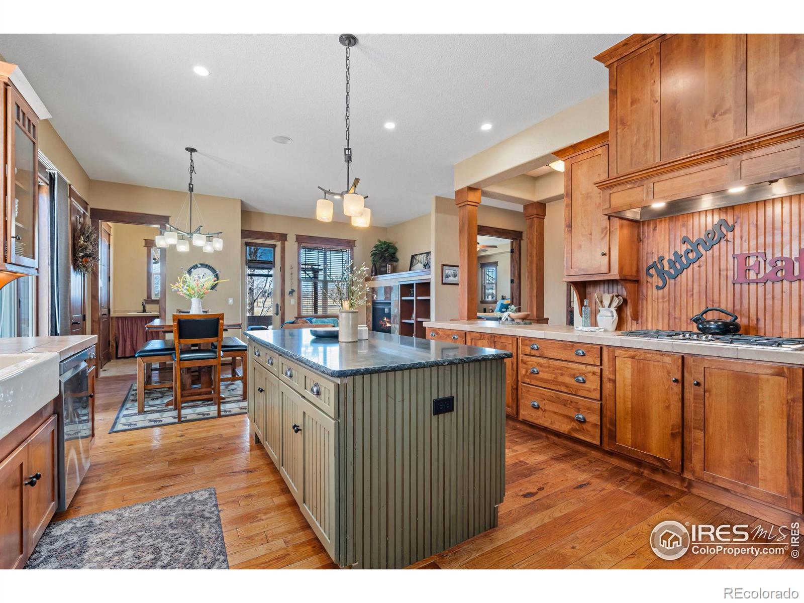 MLS Image #10 for 5725  pineview court,windsor, Colorado