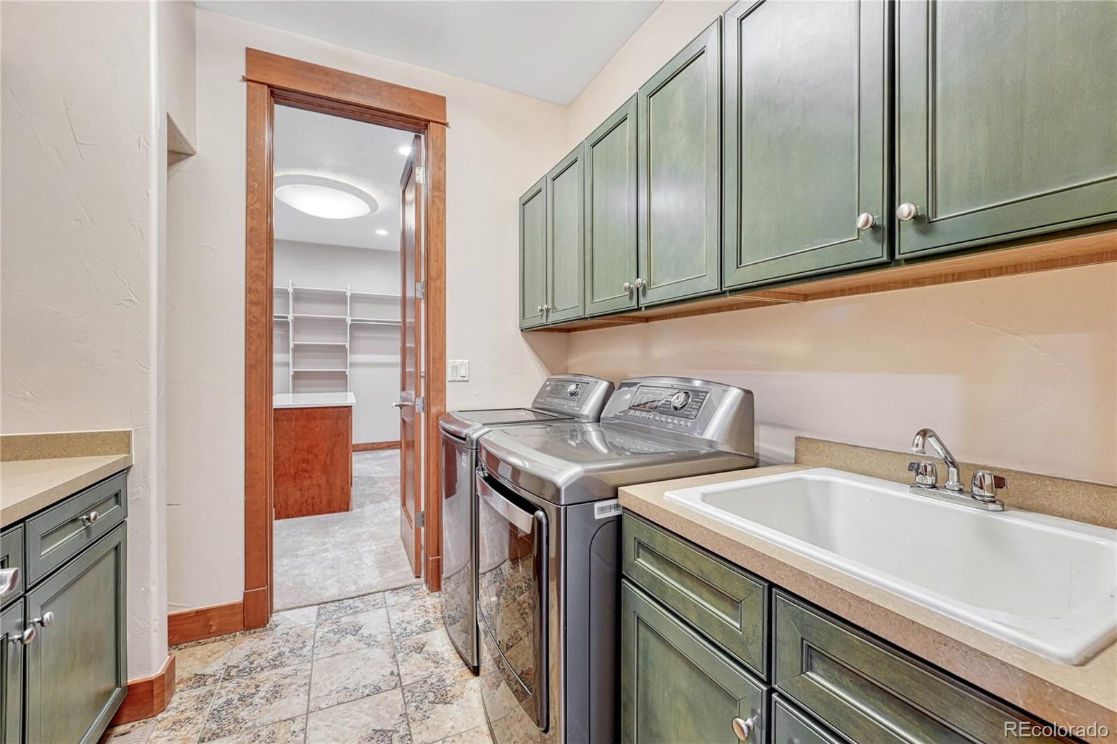 MLS Image #12 for 9535 s shadow hill circle,lone tree, Colorado