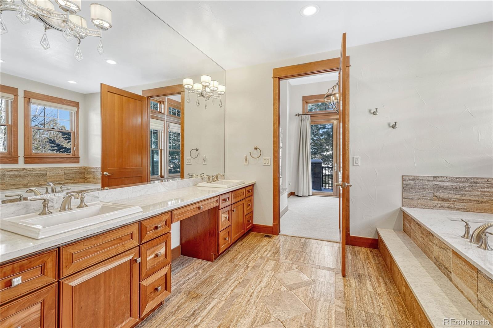 MLS Image #9 for 9535 s shadow hill circle,lone tree, Colorado