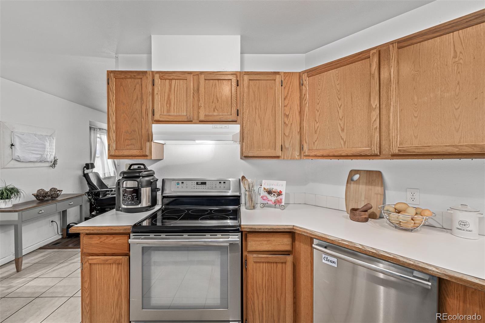 MLS Image #16 for 2249 w warren avenue,englewood, Colorado