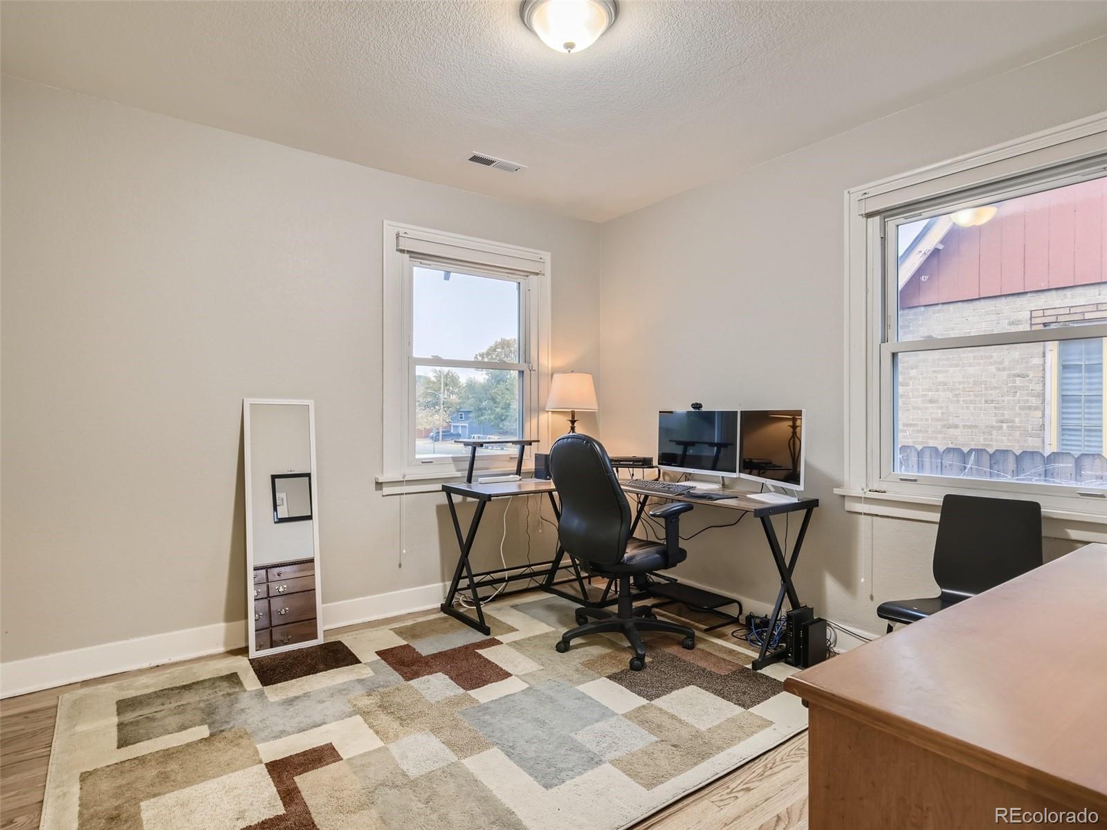 MLS Image #15 for 2850 n milwaukee street,denver, Colorado