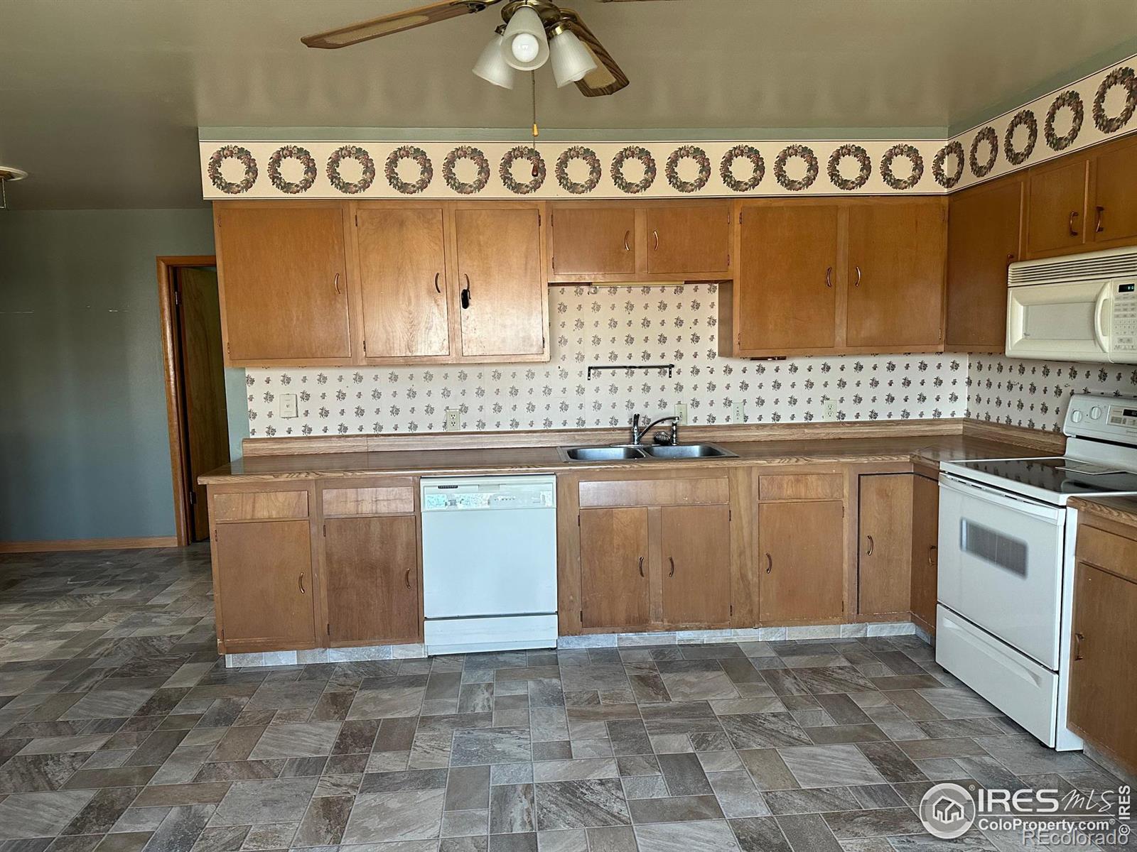 MLS Image #11 for 701  cedar street,julesburg, Colorado