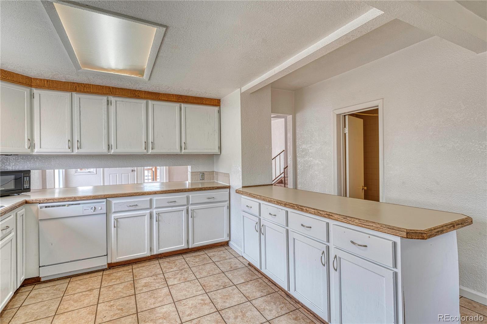 MLS Image #16 for 3182 s cherokee street,englewood, Colorado