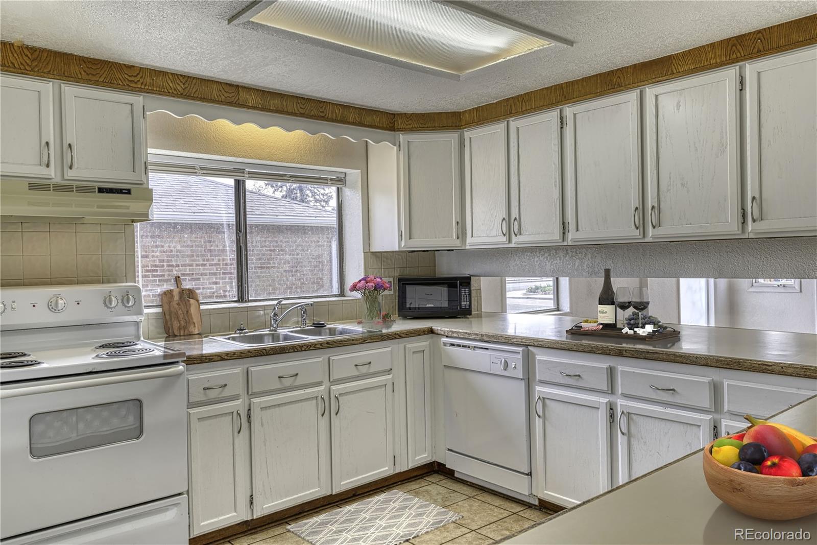 MLS Image #5 for 3182 s cherokee street,englewood, Colorado