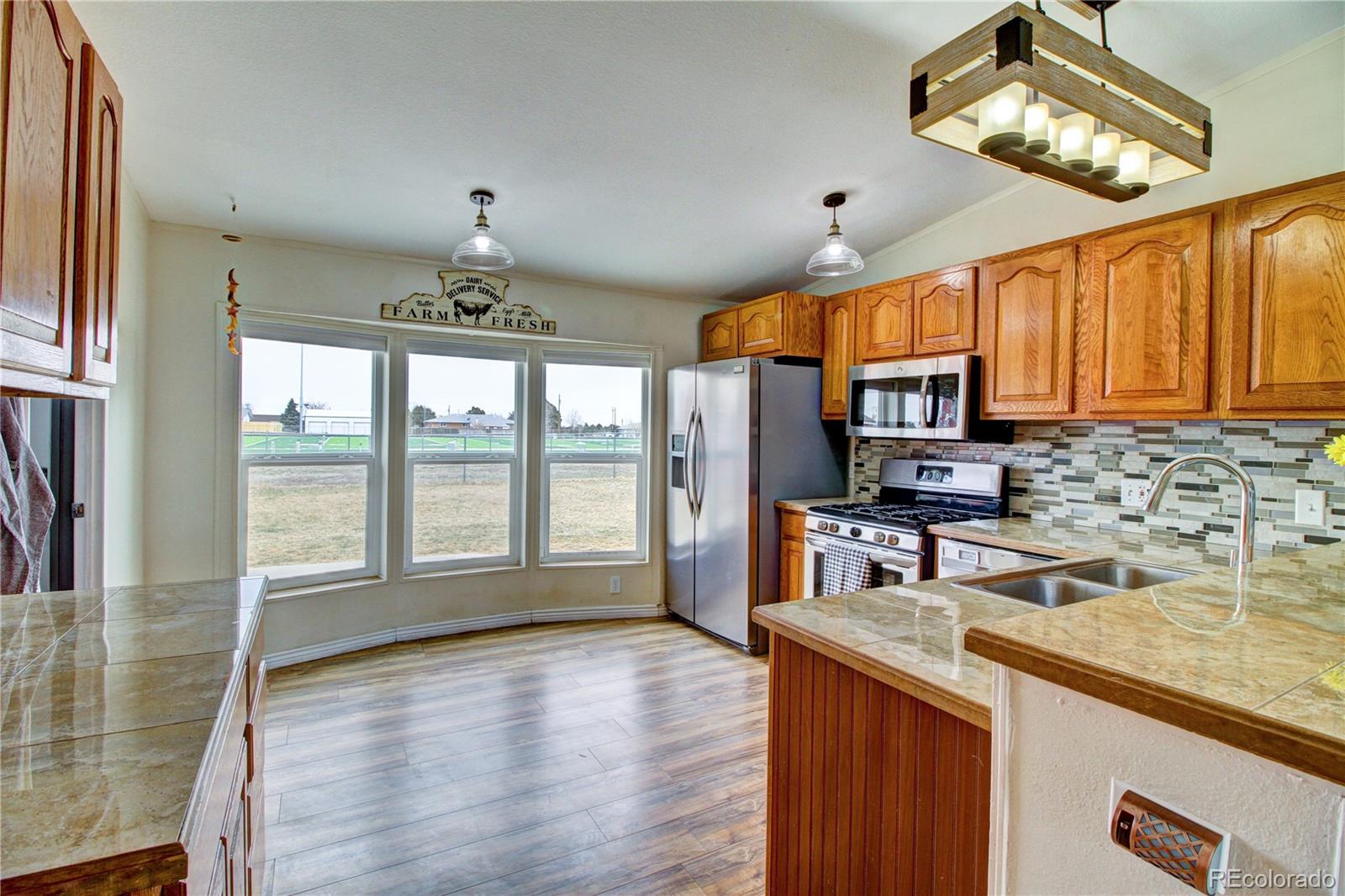 MLS Image #8 for 243 e 3rd place,byers, Colorado