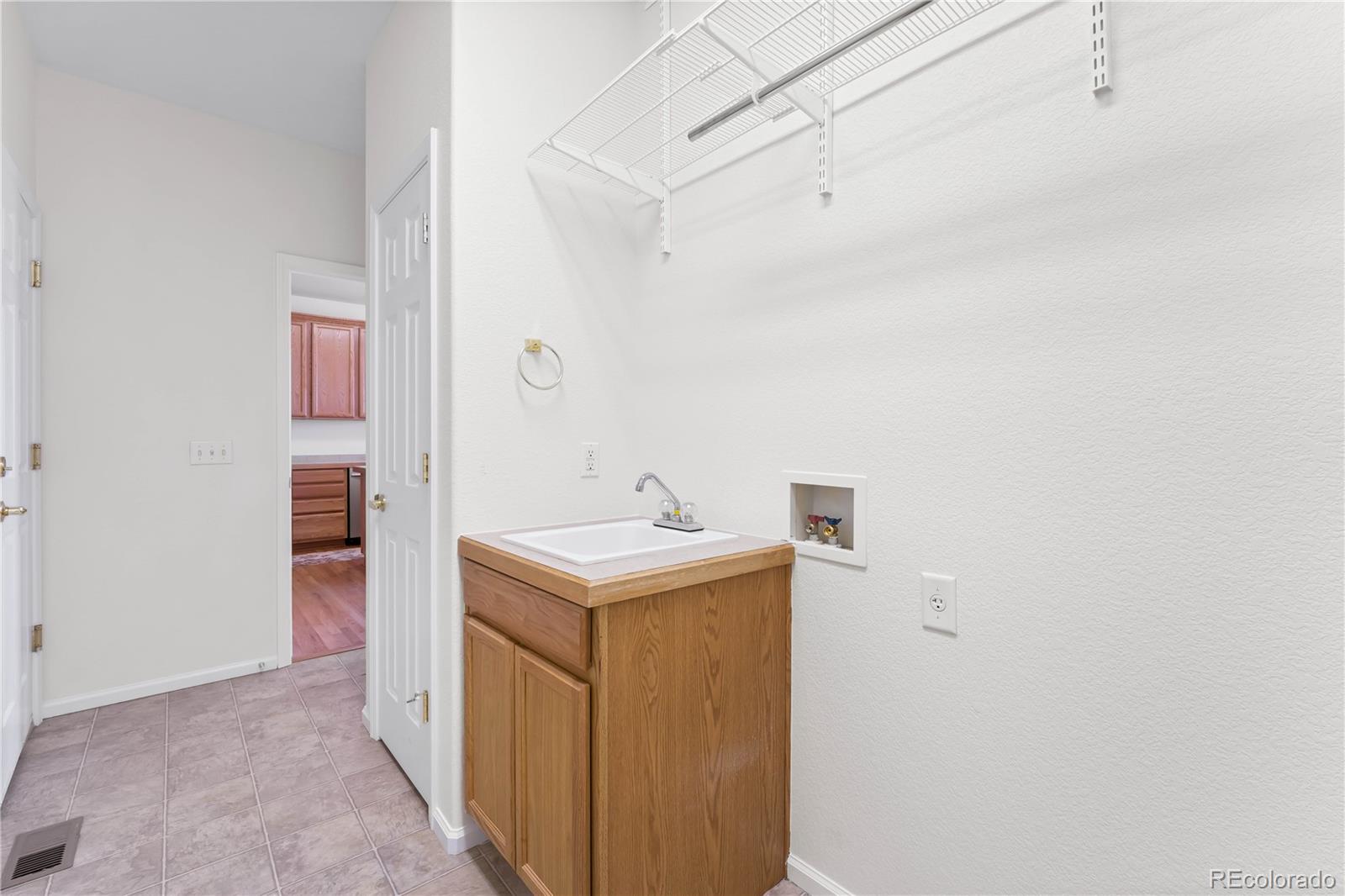 MLS Image #29 for 6923 w euclid place,littleton, Colorado
