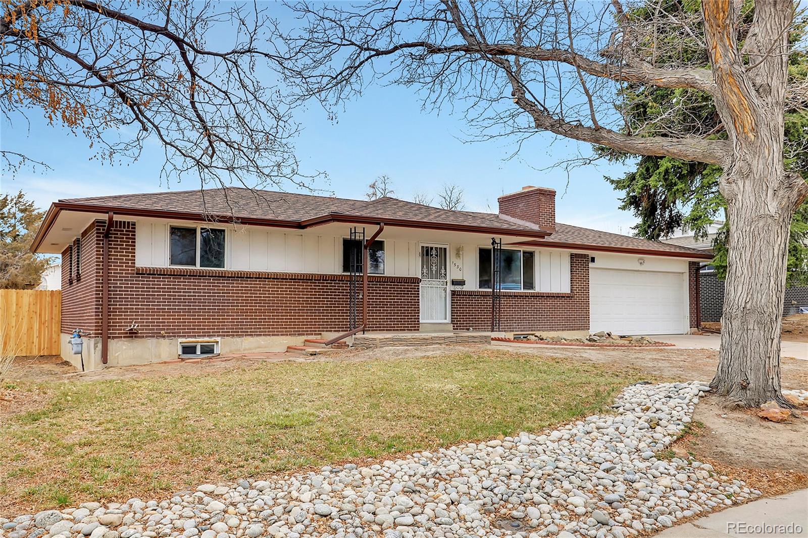 MLS Image #2 for 1530 s joliet street,aurora, Colorado