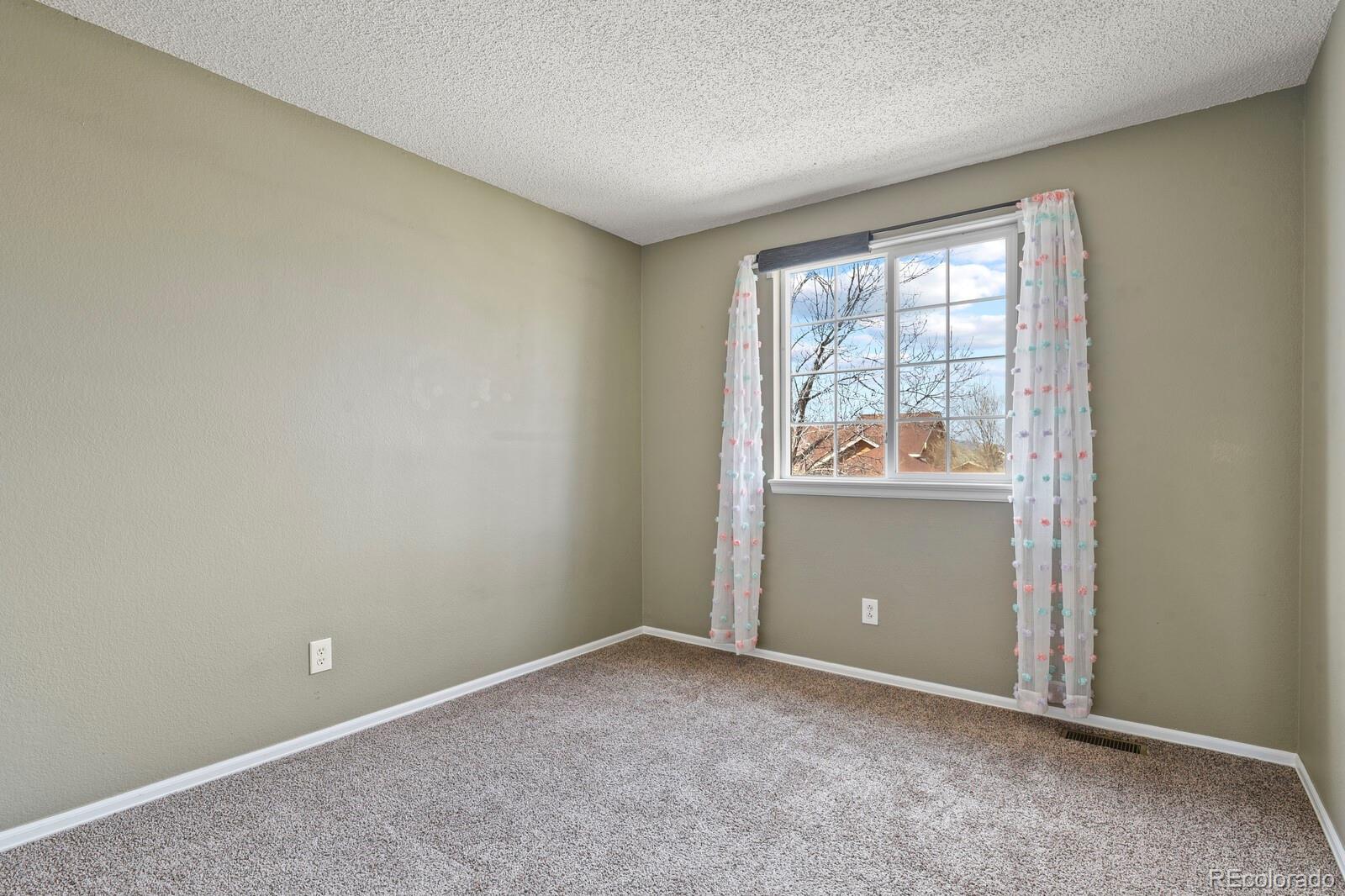 MLS Image #21 for 19682 e harvard drive,aurora, Colorado