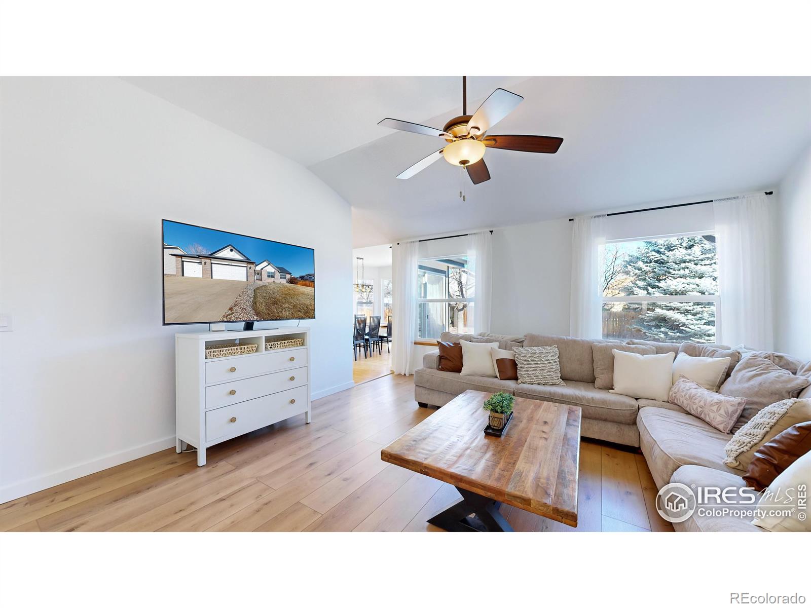 MLS Image #3 for 579  southwood lane,windsor, Colorado