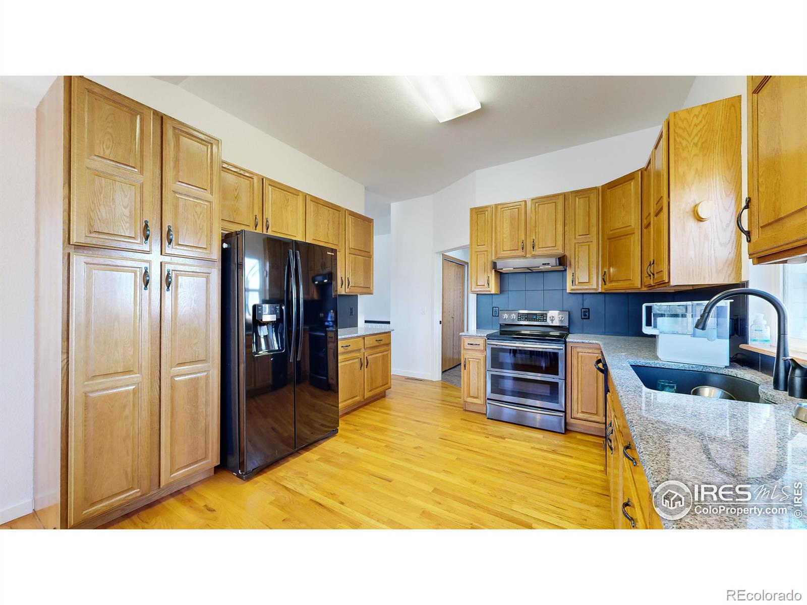 MLS Image #6 for 579  southwood lane,windsor, Colorado