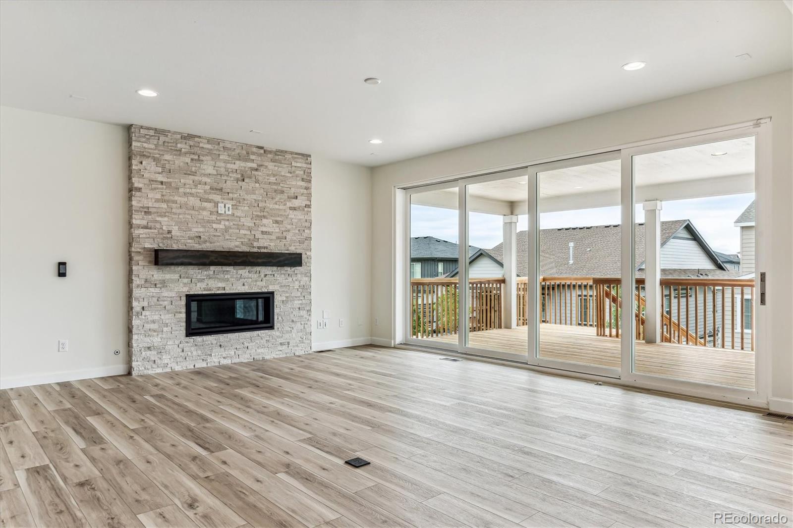 MLS Image #8 for 7252 s waterloo way,aurora, Colorado