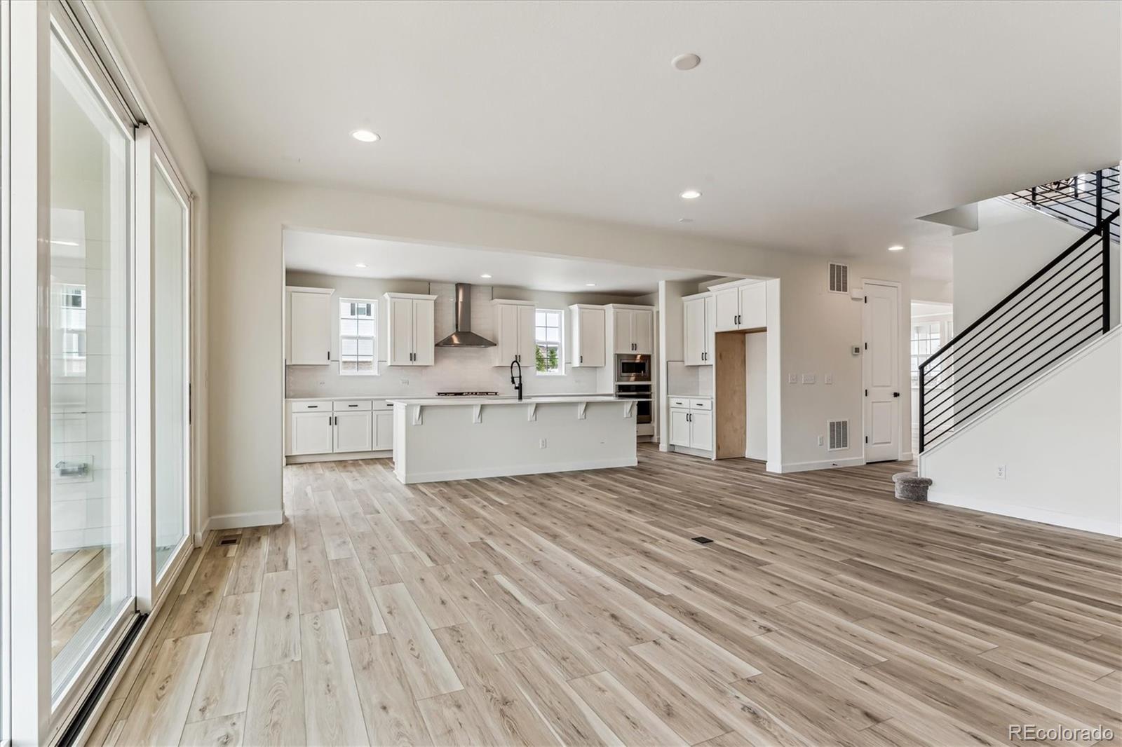 MLS Image #9 for 7252 s waterloo way,aurora, Colorado