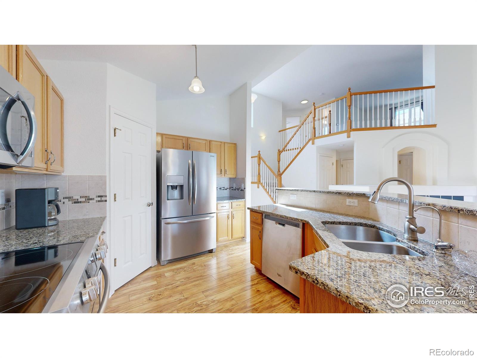MLS Image #5 for 408  triangle drive,fort collins, Colorado