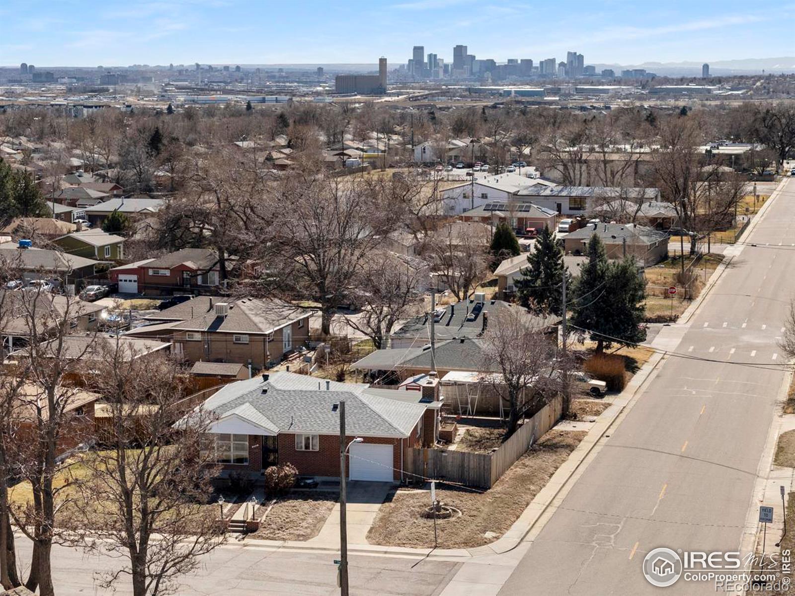 MLS Image #20 for 2380  samuel drive,denver, Colorado