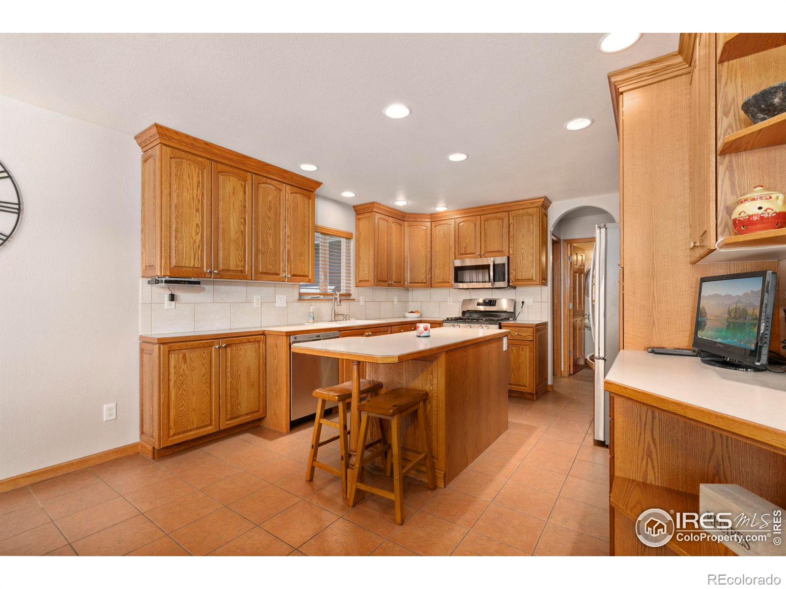 MLS Image #10 for 225 n 53rd ave pl,greeley, Colorado