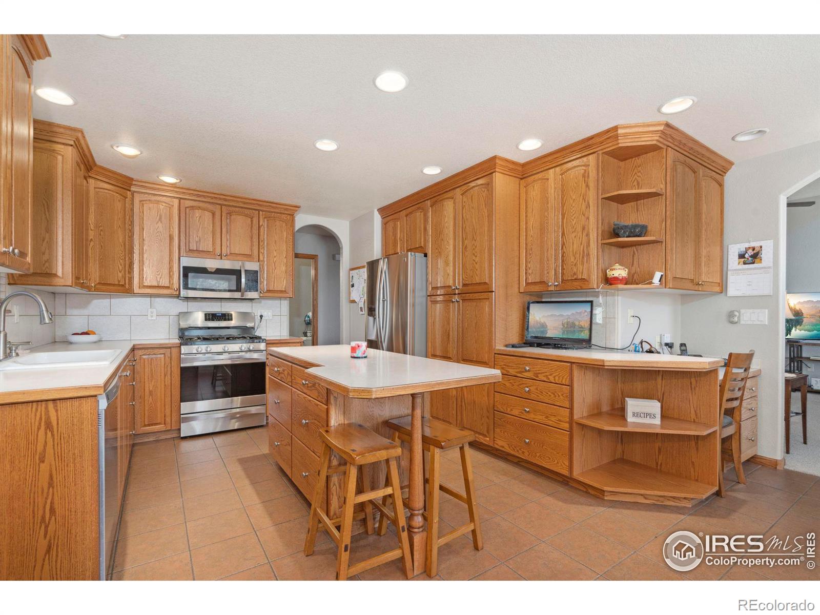 MLS Image #8 for 225 n 53rd ave pl,greeley, Colorado