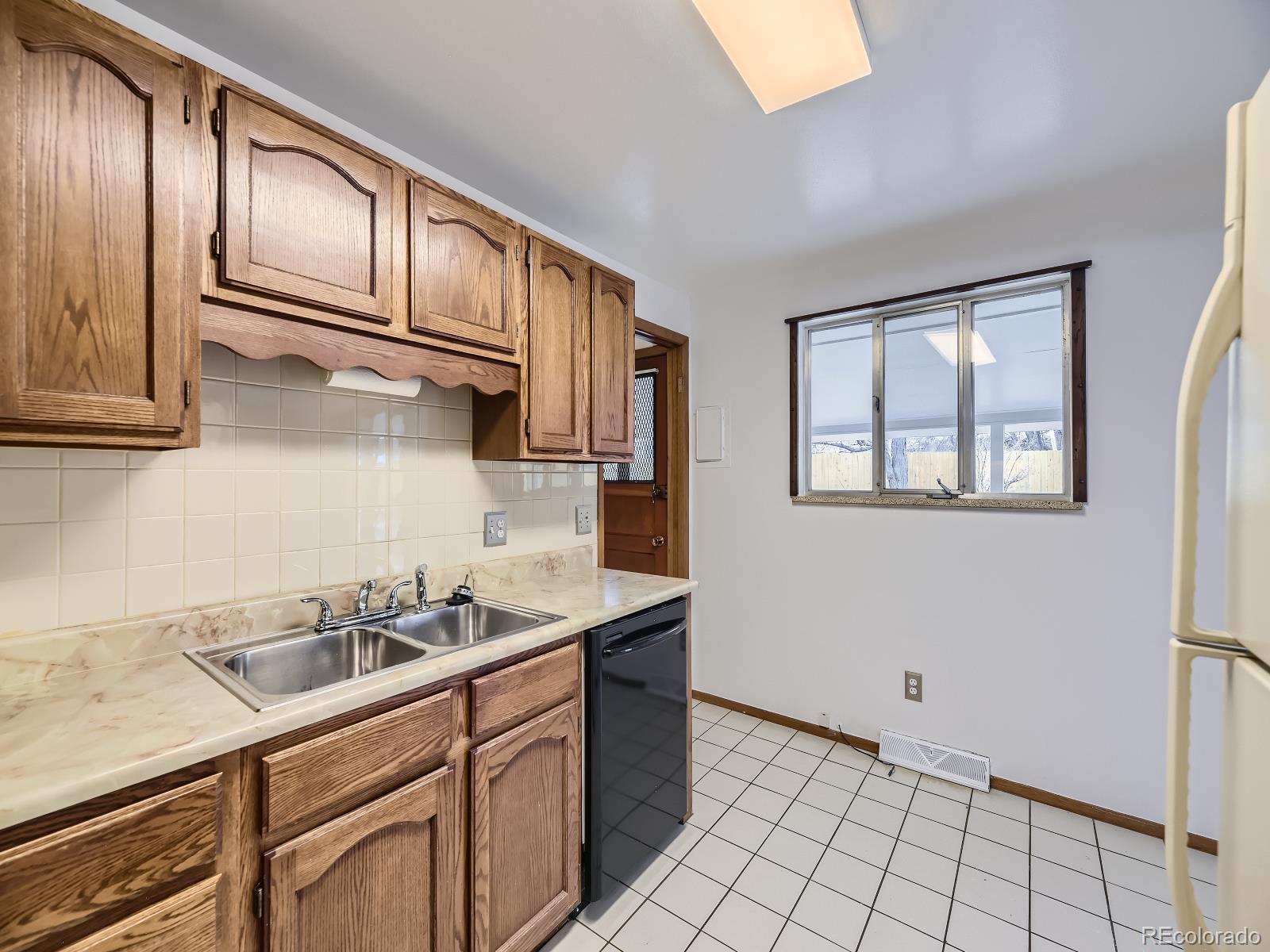 MLS Image #8 for 1601 s allison street,lakewood, Colorado