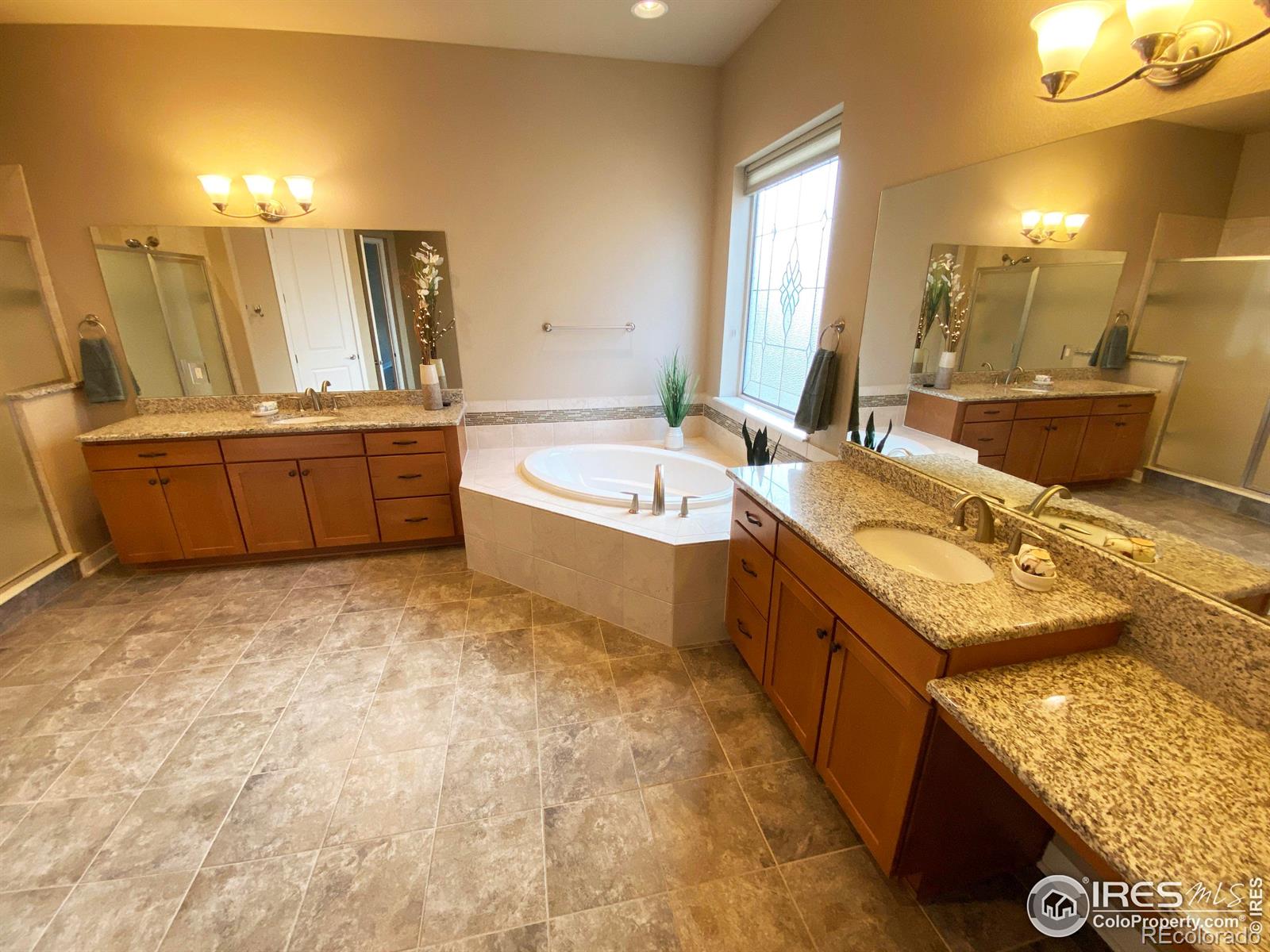 MLS Image #14 for 2808  sunset view drive,fort collins, Colorado