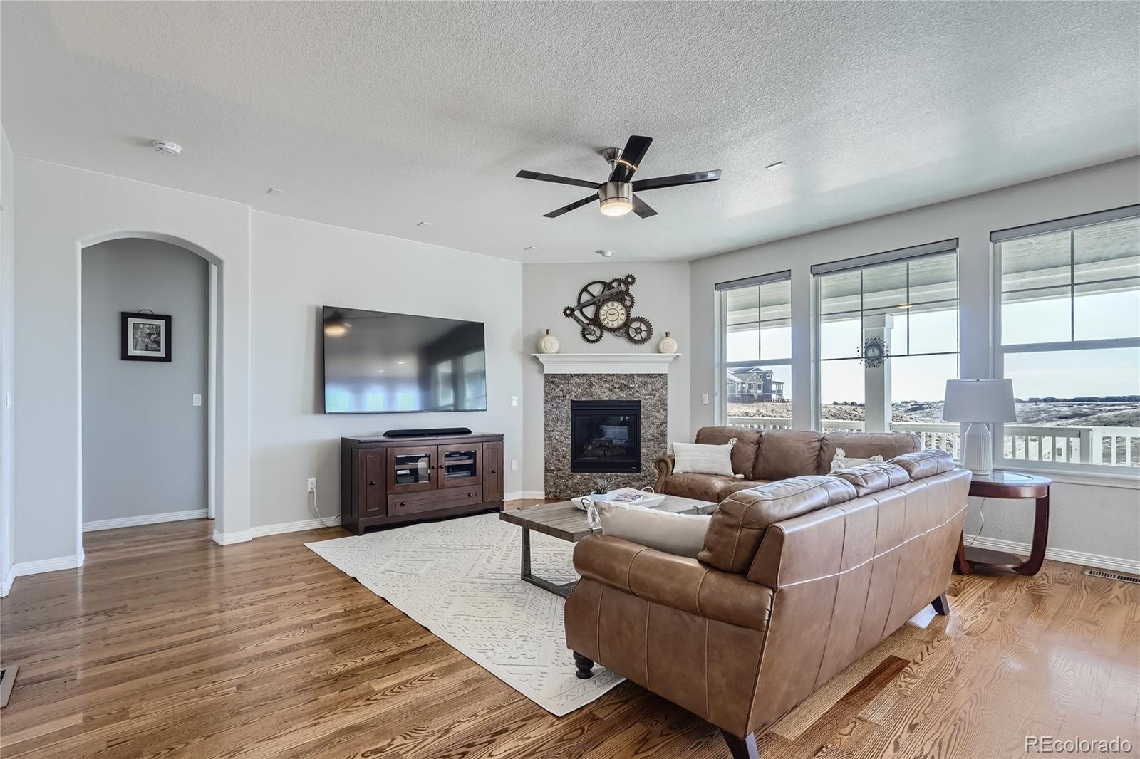 MLS Image #5 for 18426 w 83rd drive,arvada, Colorado