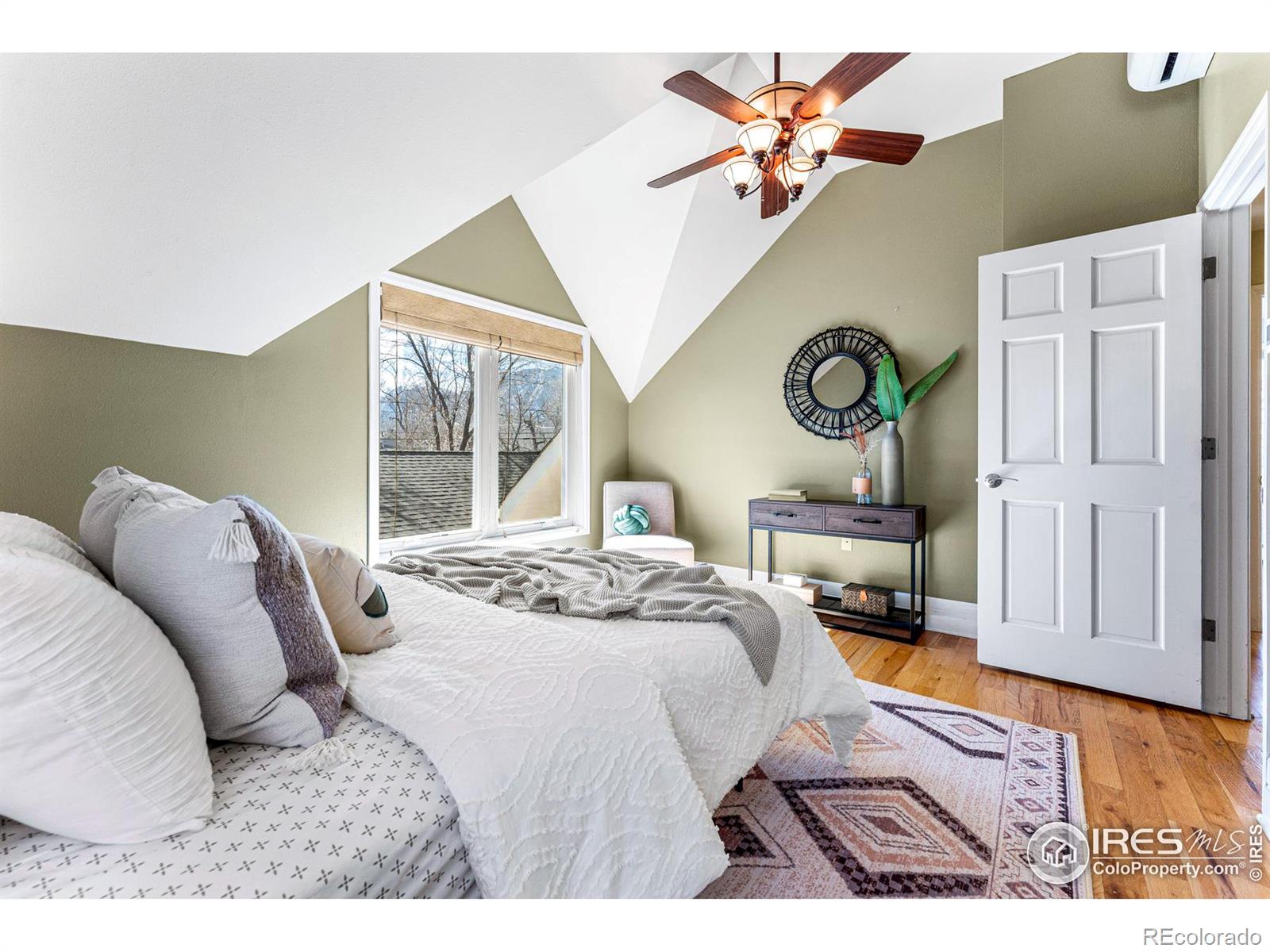 MLS Image #14 for 2255  18th street,boulder, Colorado