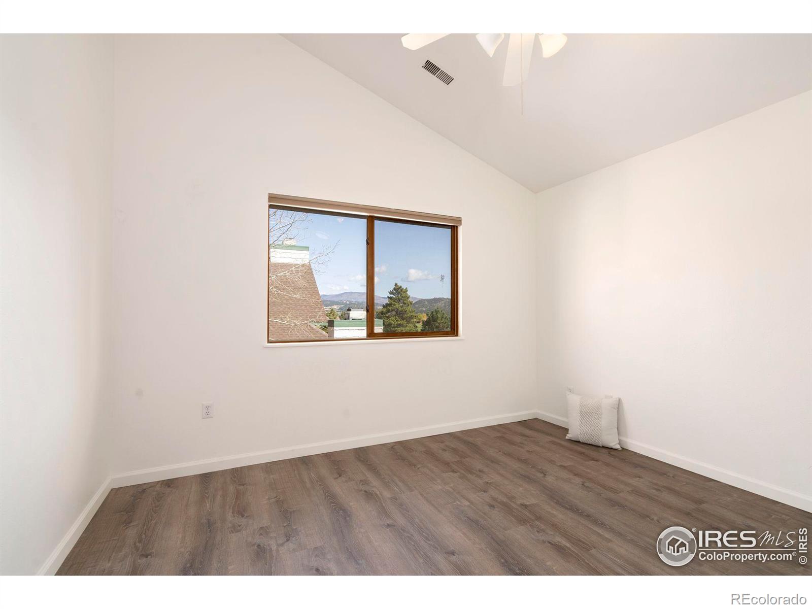 MLS Image #17 for 1010 s saint vrain avenue,estes park, Colorado