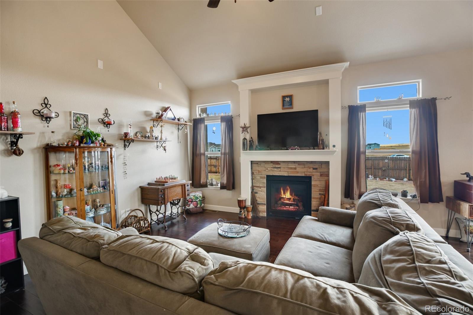 MLS Image #4 for 10538  abrams drive,colorado springs, Colorado