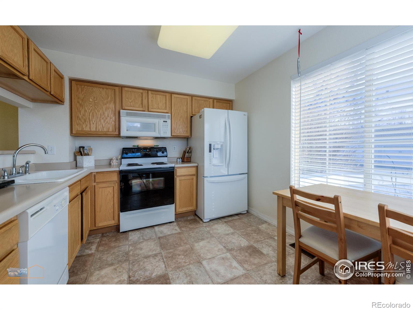MLS Image #6 for 1419  red mountain drive,longmont, Colorado