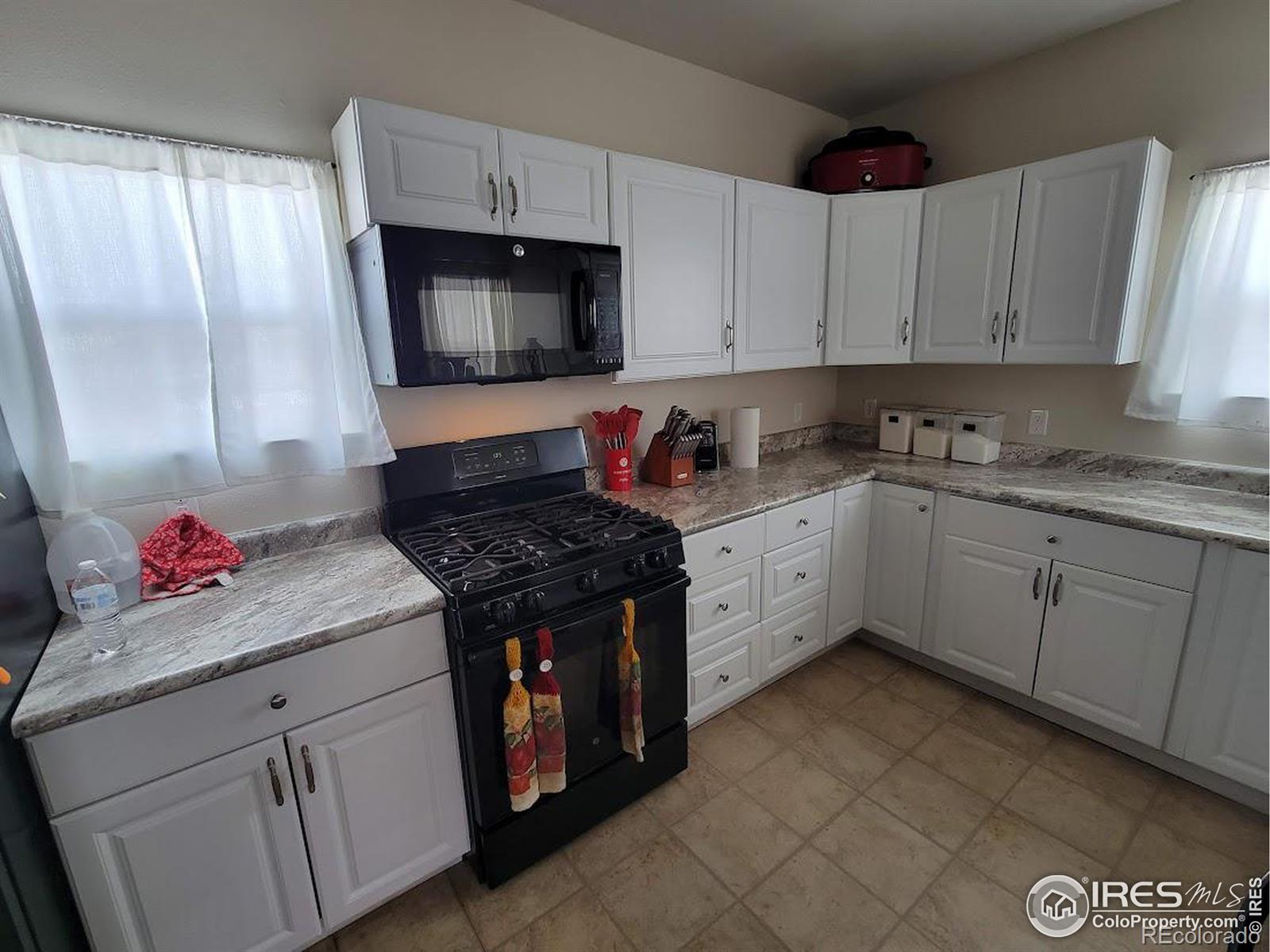 MLS Image #10 for 704 n 6th street,sterling, Colorado