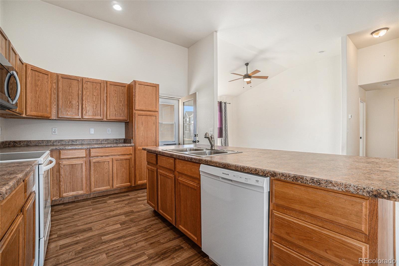 MLS Image #6 for 1809  country sun drive,windsor, Colorado