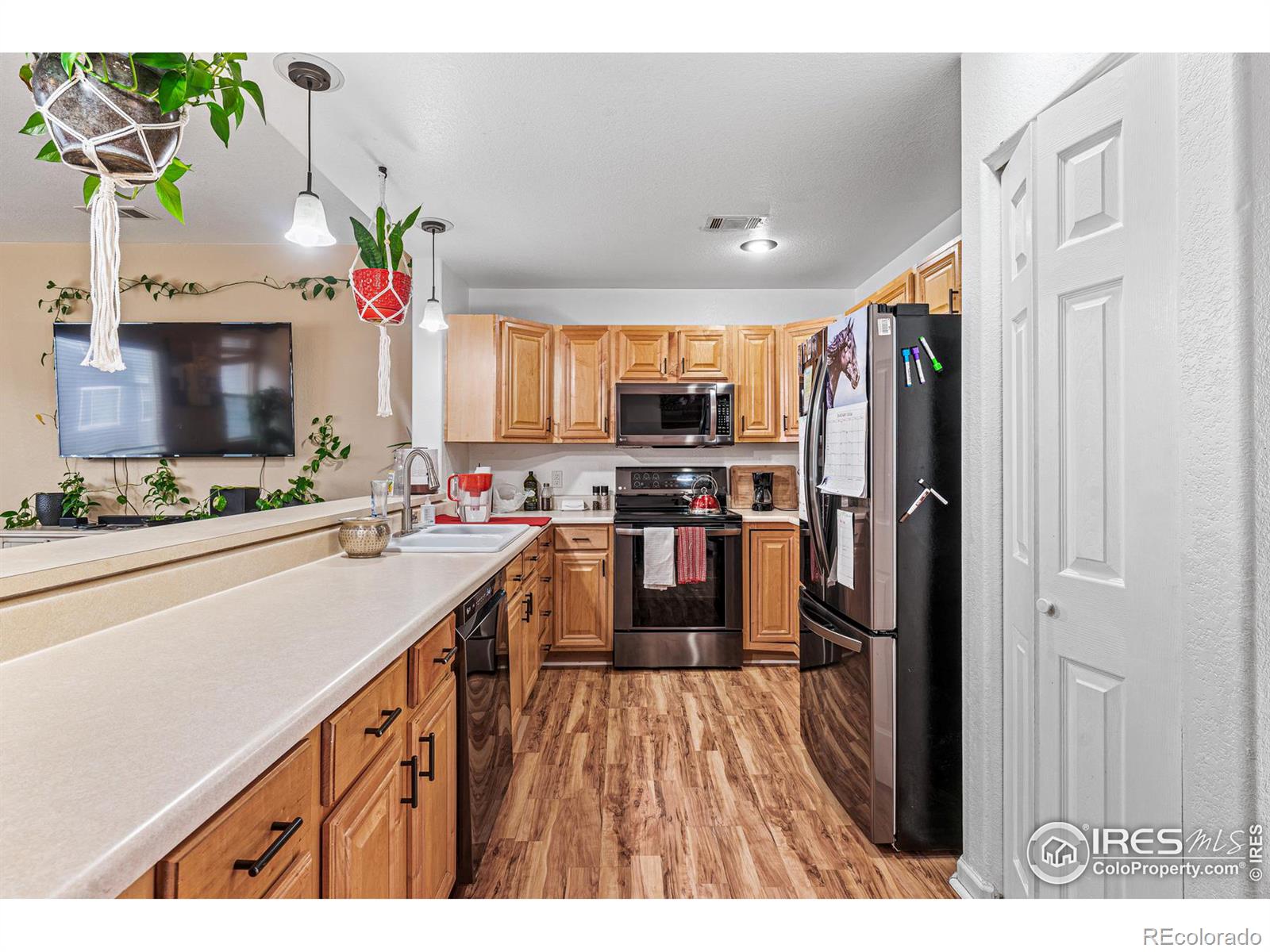 MLS Image #10 for 8751  pearl street,thornton, Colorado