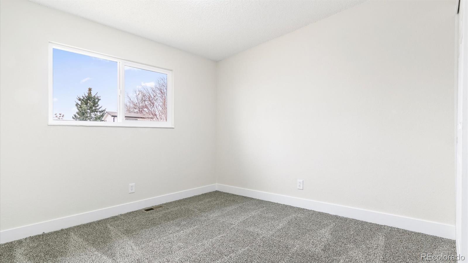 MLS Image #9 for 14523  march drive,denver, Colorado