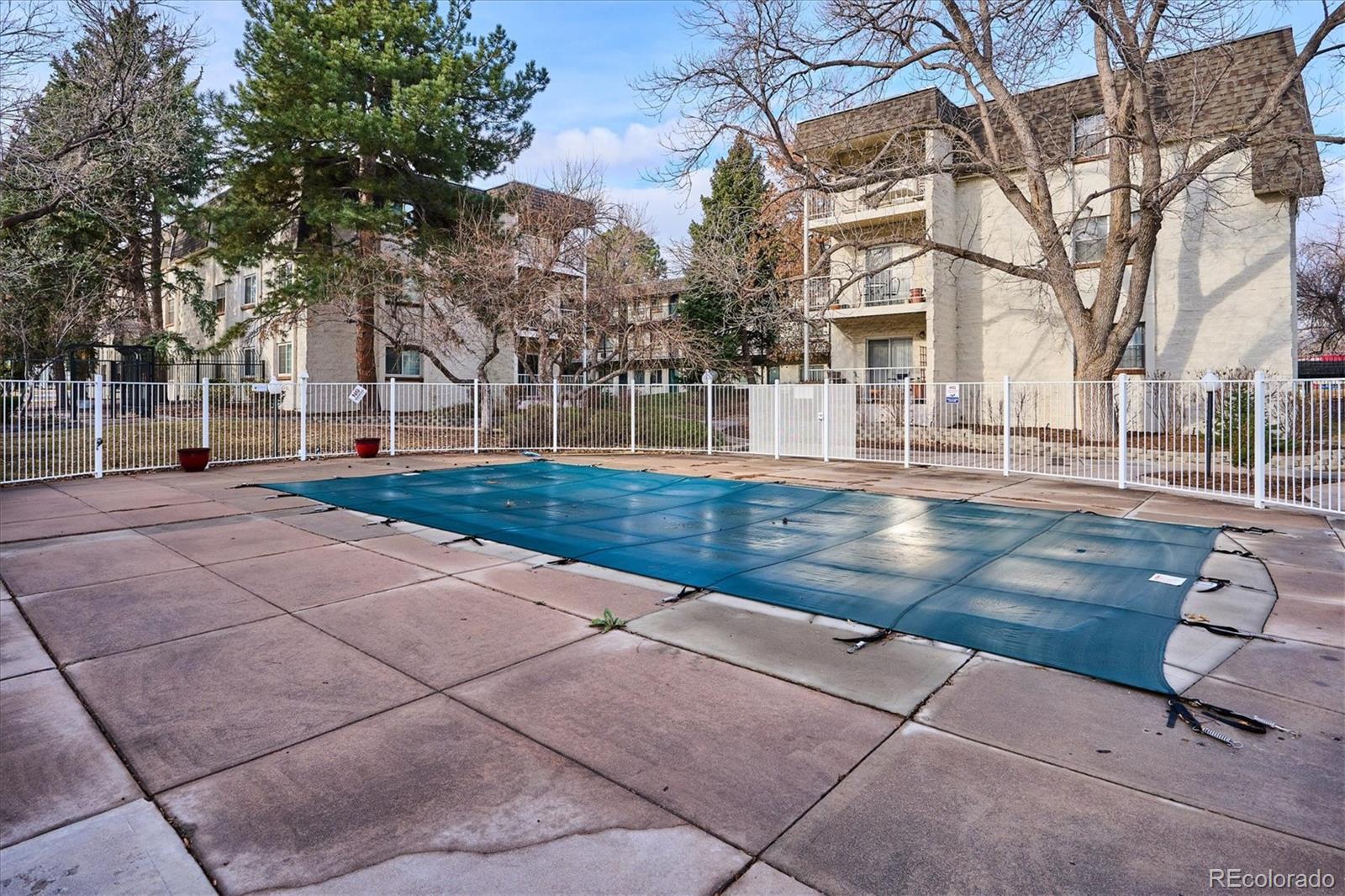 MLS Image #19 for 5770 e warren avenue,denver, Colorado